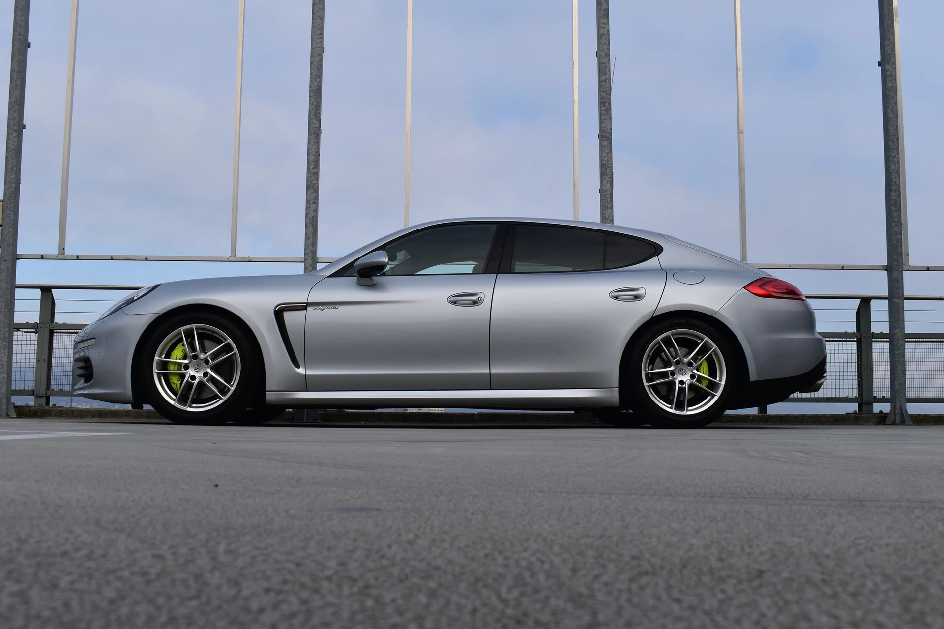 PORSCHE PANAMERA S E-HYBRID l 416 PS-image-3