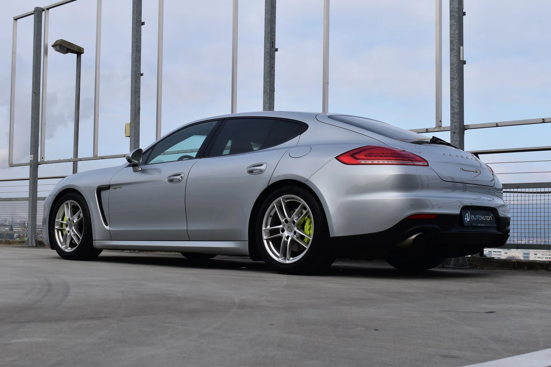 PORSCHE PANAMERA S E-HYBRID l 416 PS-image-8
