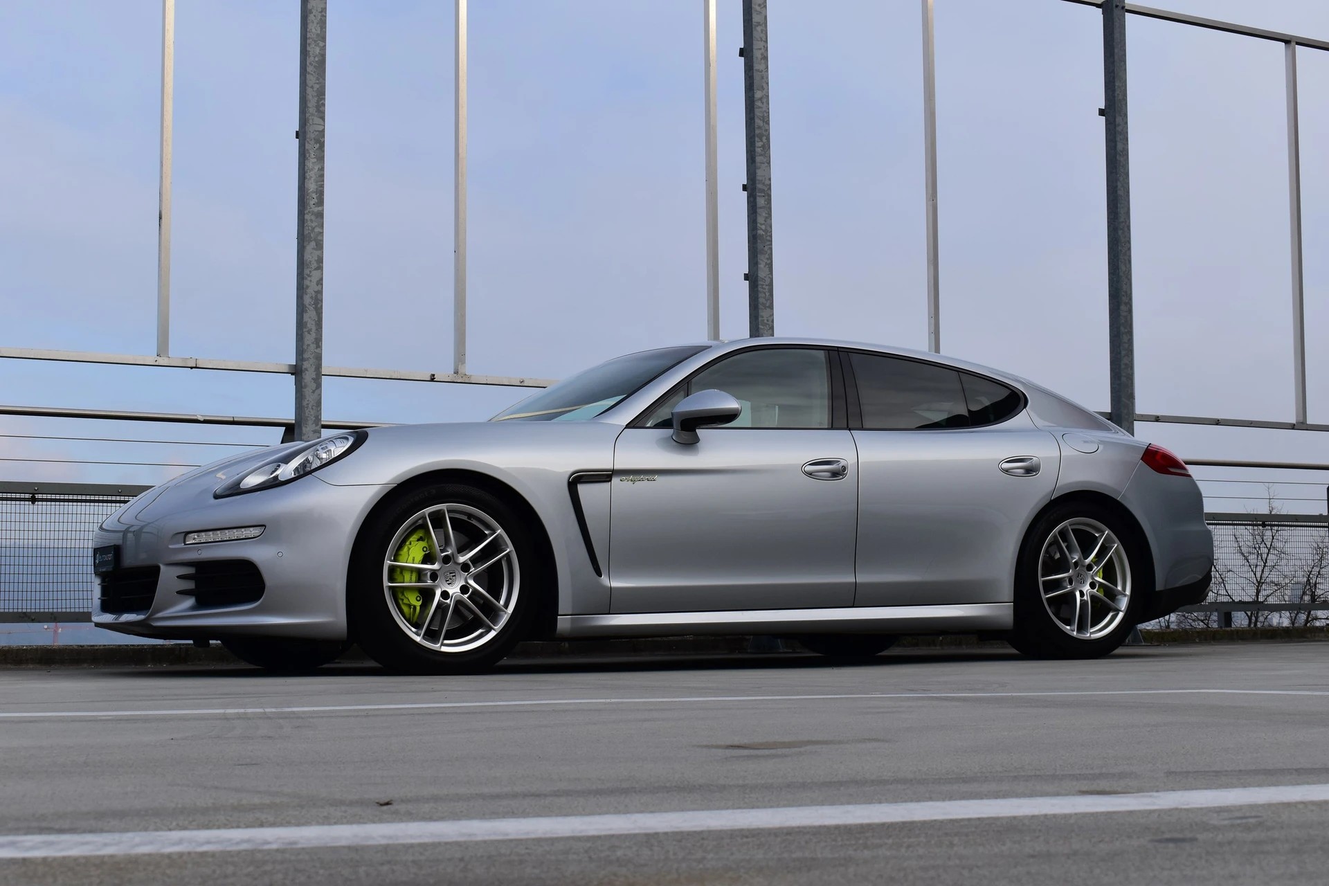 PORSCHE PANAMERA S E-HYBRID l 416 PS-image-13