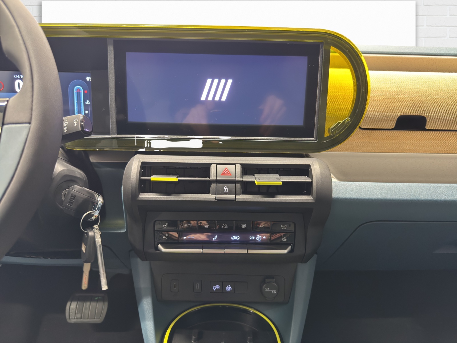 FIAT Grande Panda 1.2 Hybrid La Prima-image-8