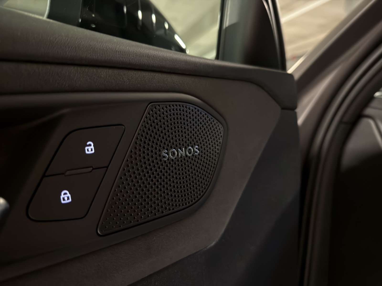AUDI Q3 Sportback e-hybrid 200 kW S tronig-image-15