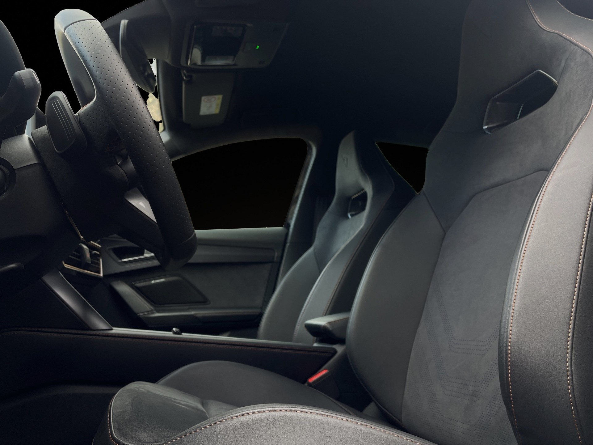 CUPRA Formentor 1.5 e-HYBRID pHEV VZ DSG-image-8
