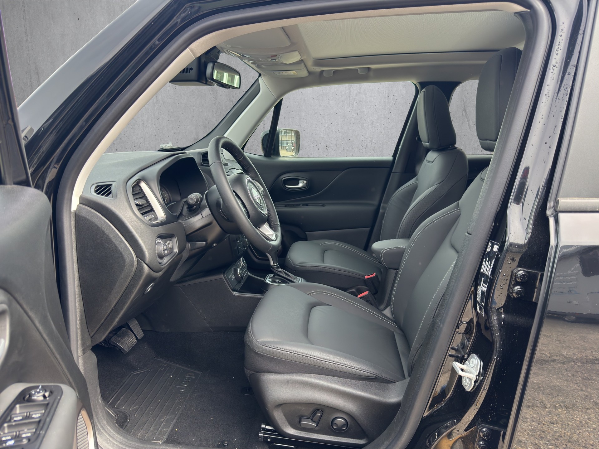 JEEP RENEGADE 4xe 1.3 190cv Swiss Limited Plus Sk-image-6