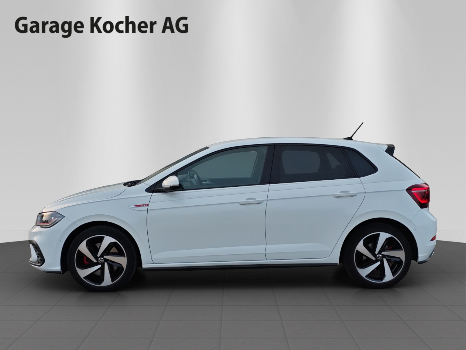 VW Polo 2.0 TSI GTI DSG-image-2