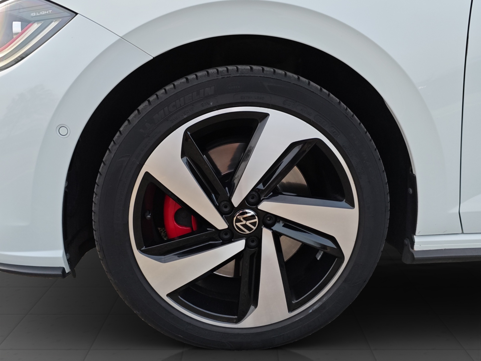 VW Polo 2.0 TSI GTI DSG-image-7
