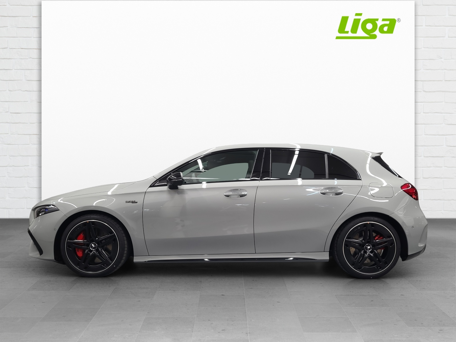 MERCEDES-BENZ AMG A 35 4Matic-image-0