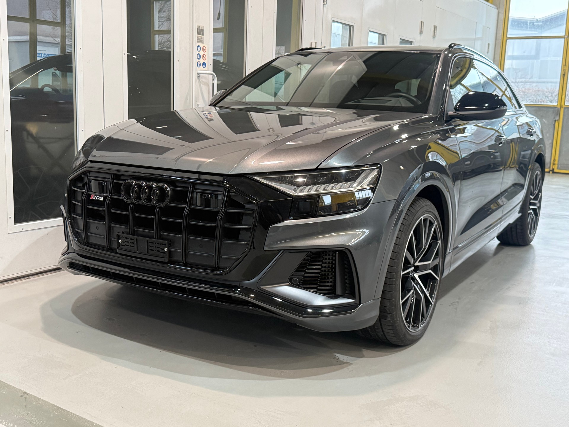 AUDI SQ8 50 TDI quattro tiptronic