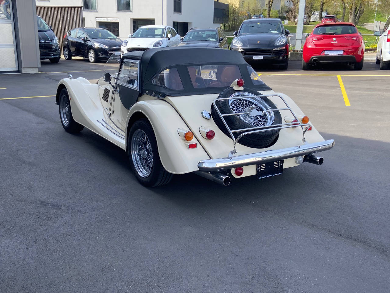MORGAN PLUS 8-image-12