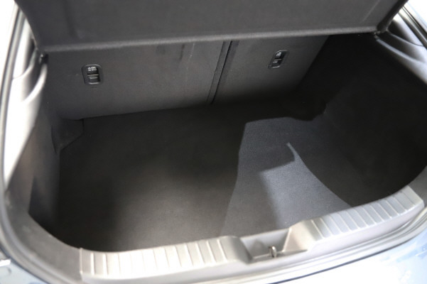 Image MAZDA 3 3 HB G 140 Centre Line A