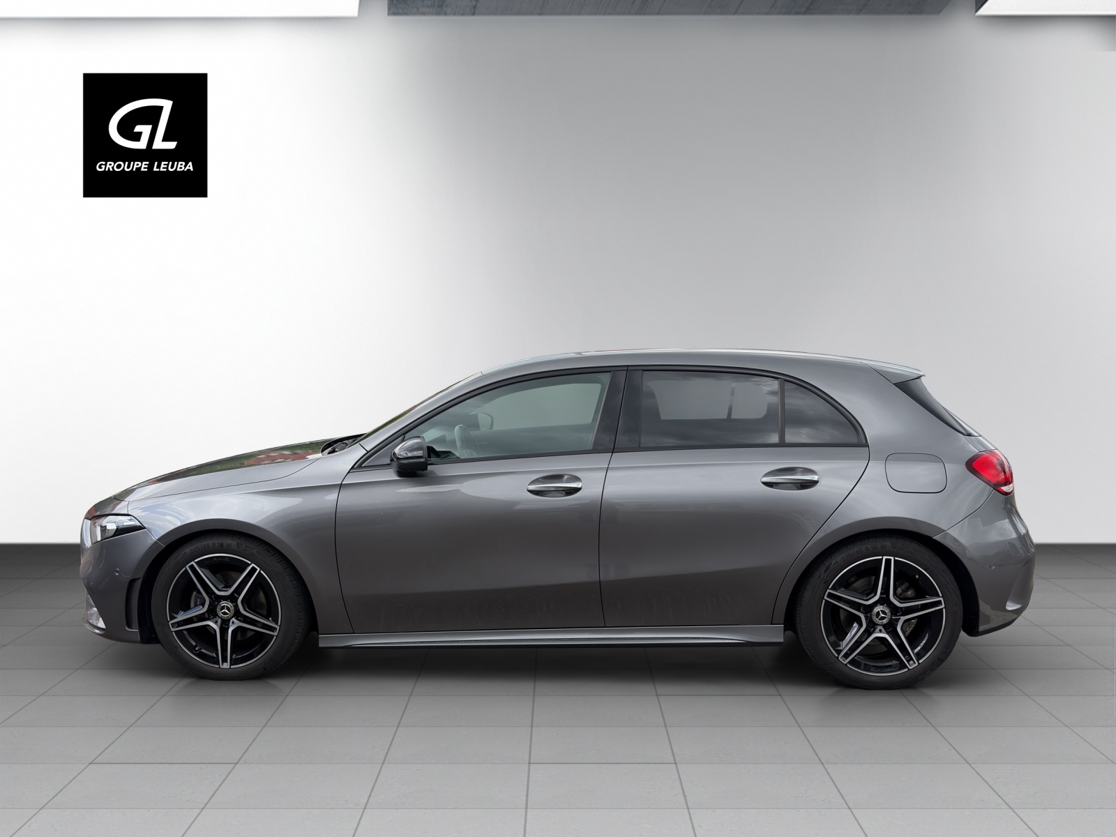Image MERCEDES-BENZ A-200 A 200 AMG Line 4Matic