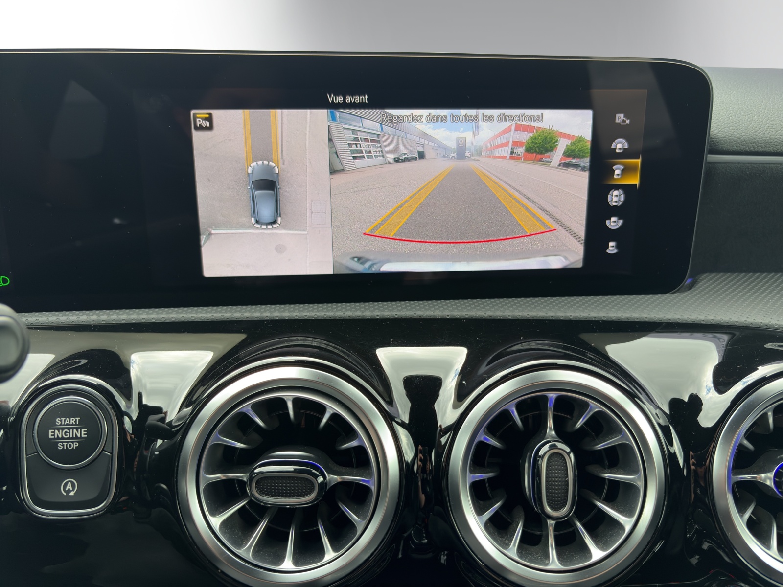 Image MERCEDES-BENZ A-200 A 200 AMG Line 4Matic
