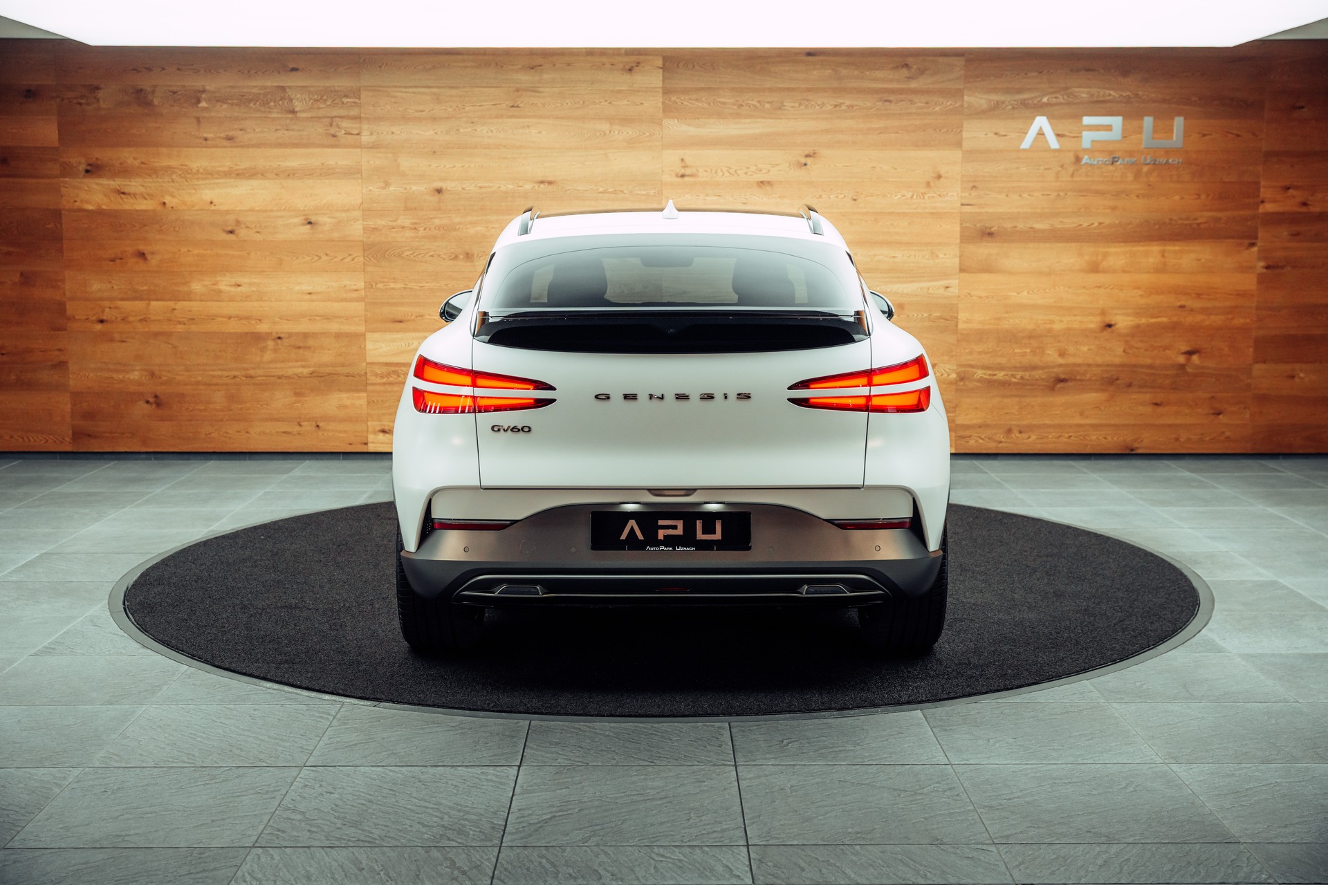 GENESIS GV60 77.4 kWh Sport AWD-image-16