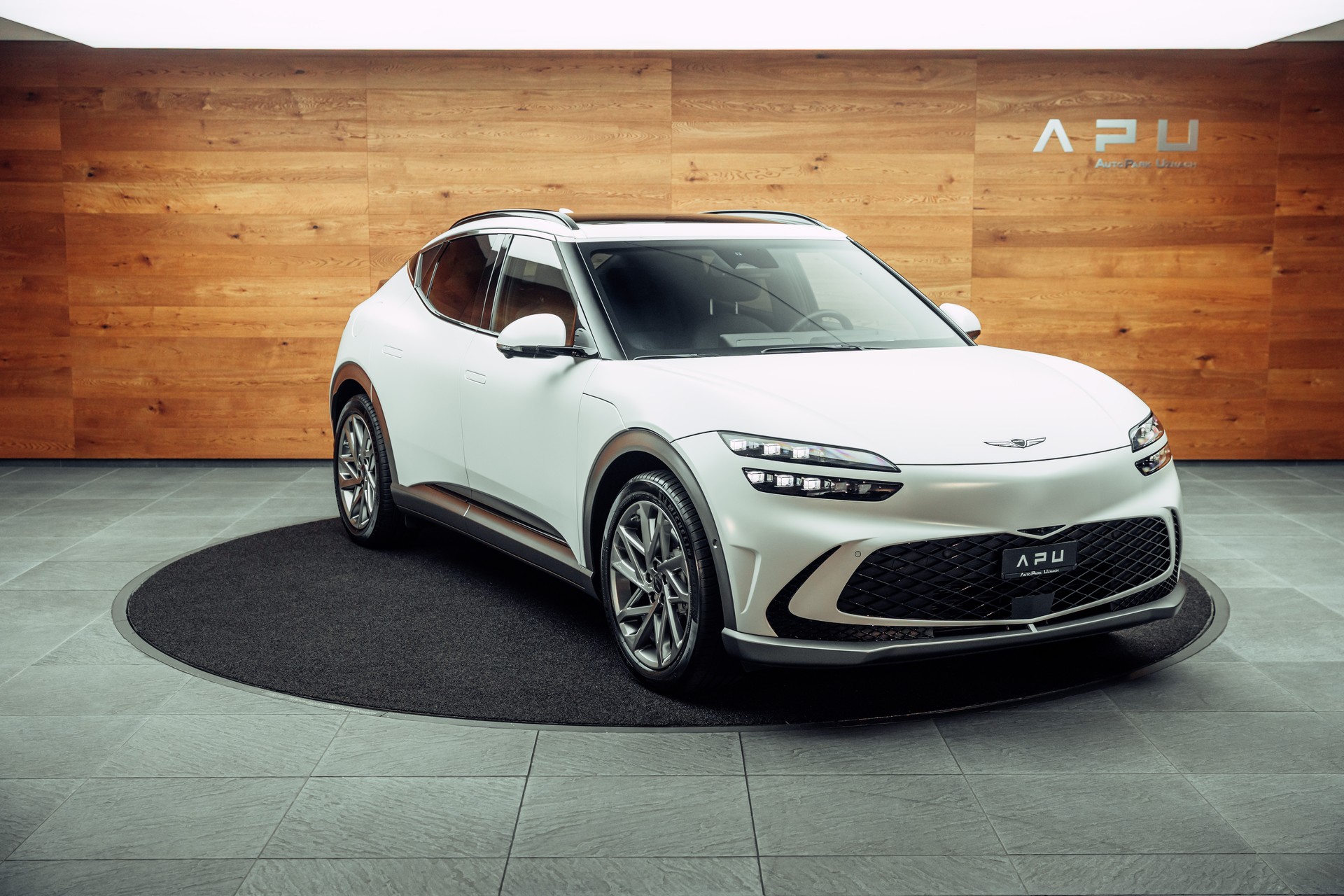 GENESIS GV60 77.4 kWh Sport AWD-image-0