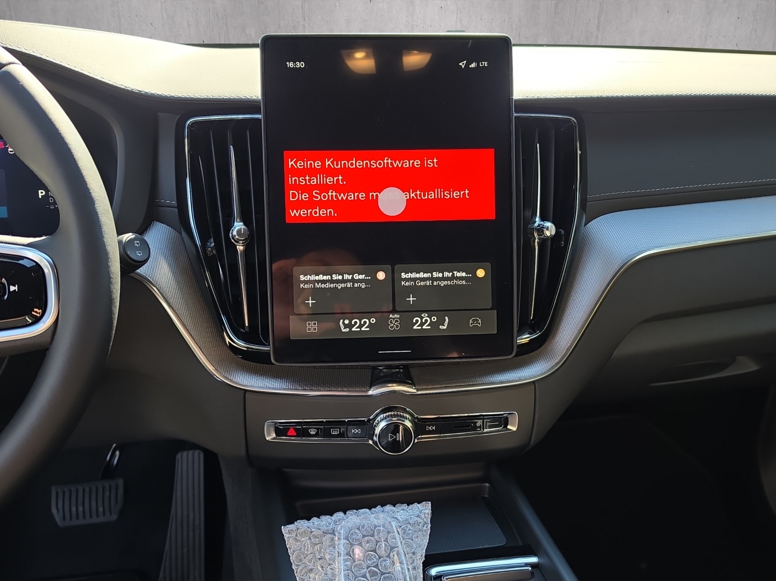 VOLVO XC60 T8 eAWD PluginHybrid Polestar Geartronic-image-12
