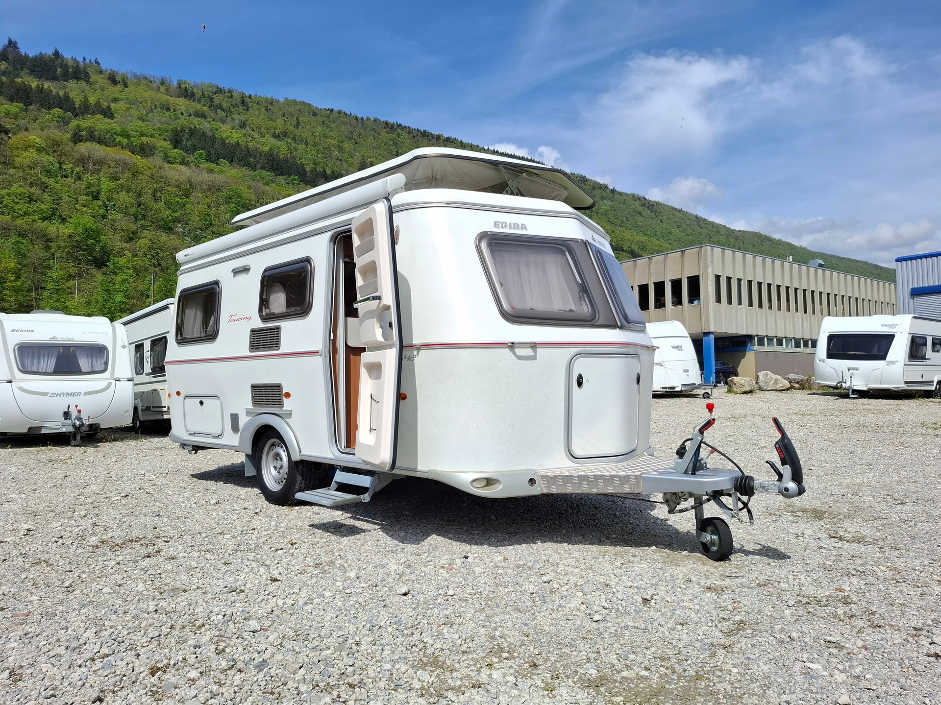 ERIBA Troll 542 GT - Kultwohnwagen mit Längsbett!