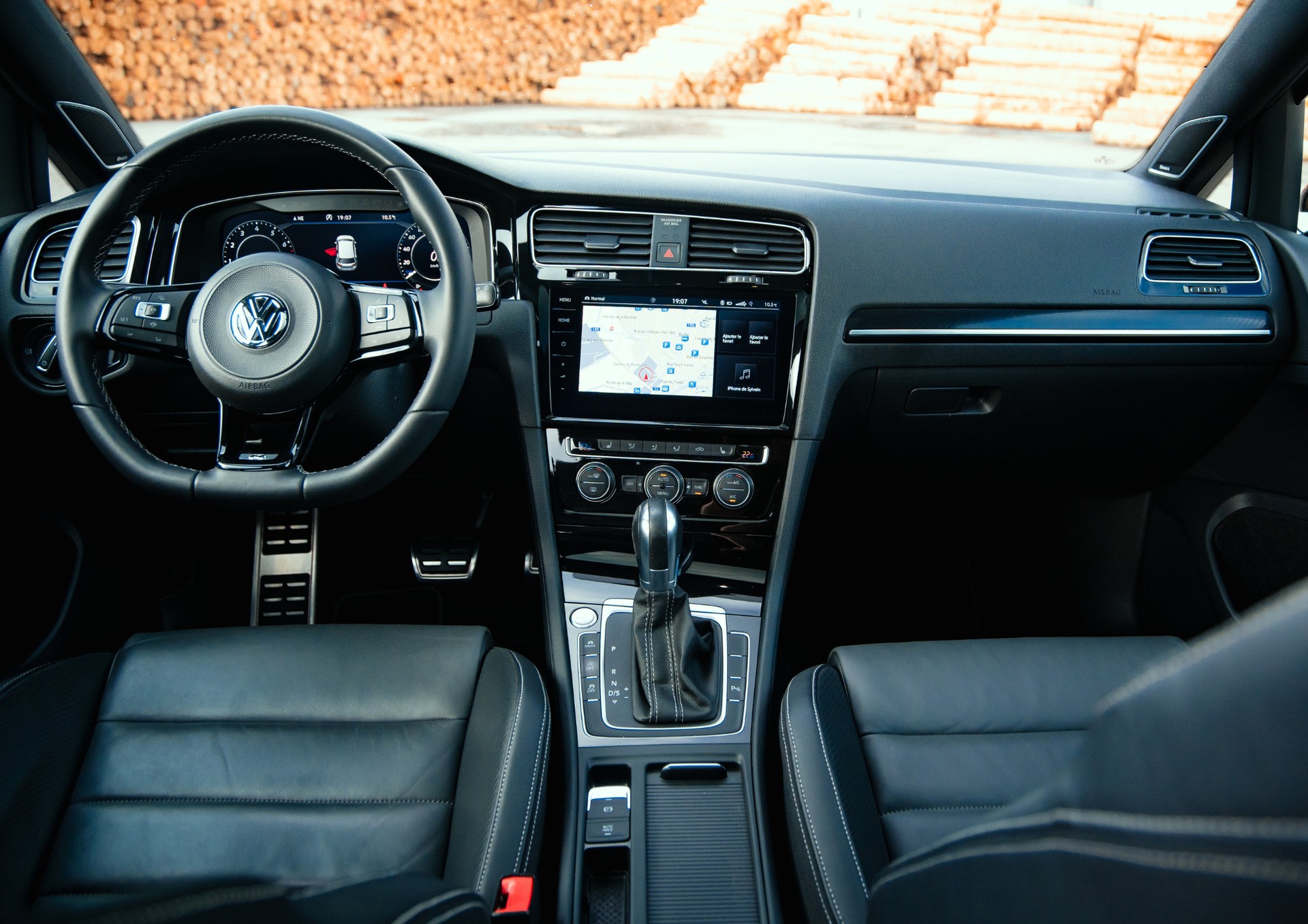 VW 2.0 TSI R DSG 4motion-image-14