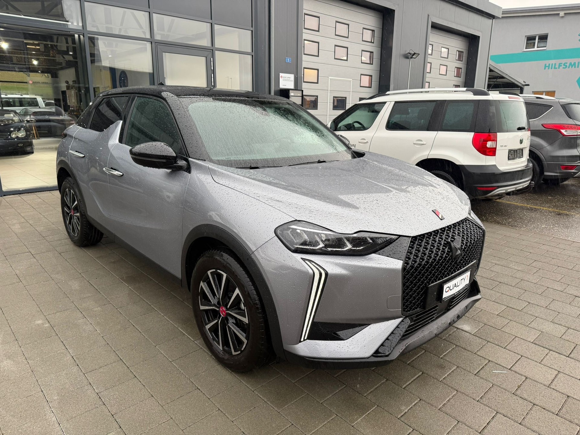DS AUTOMOBILES DS 3 1.2 PureTech Ligne Noire EAT8-image-2
