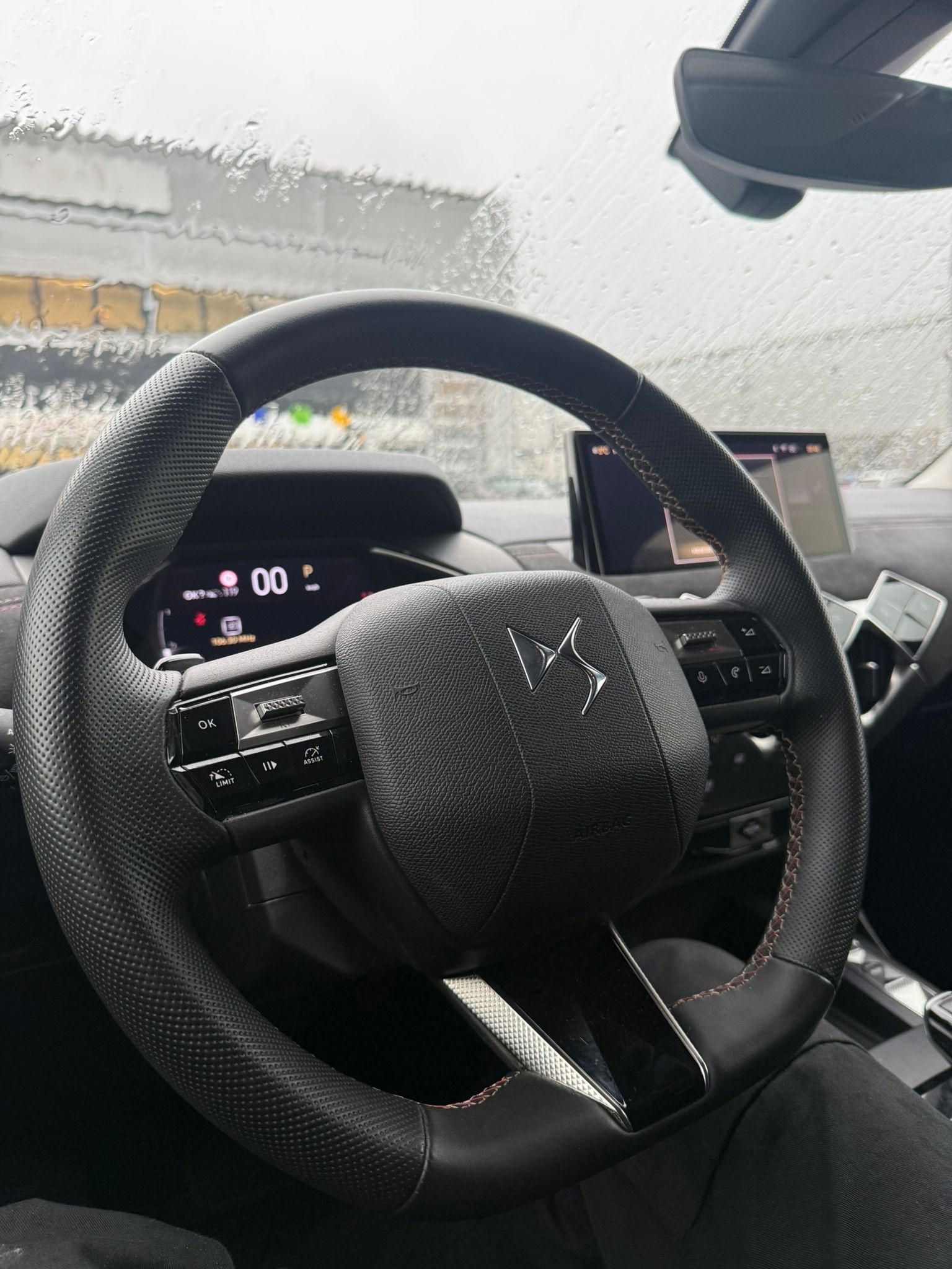 DS AUTOMOBILES DS 3 1.2 PureTech Ligne Noire EAT8-image-8