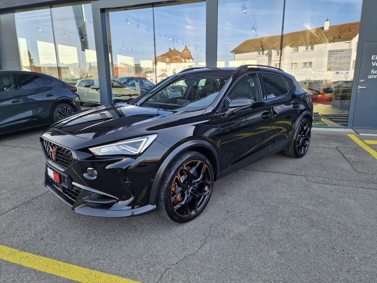 CUPRA Formentor 2.5TSI VZ5 4Drive DSG-showroom-element-1