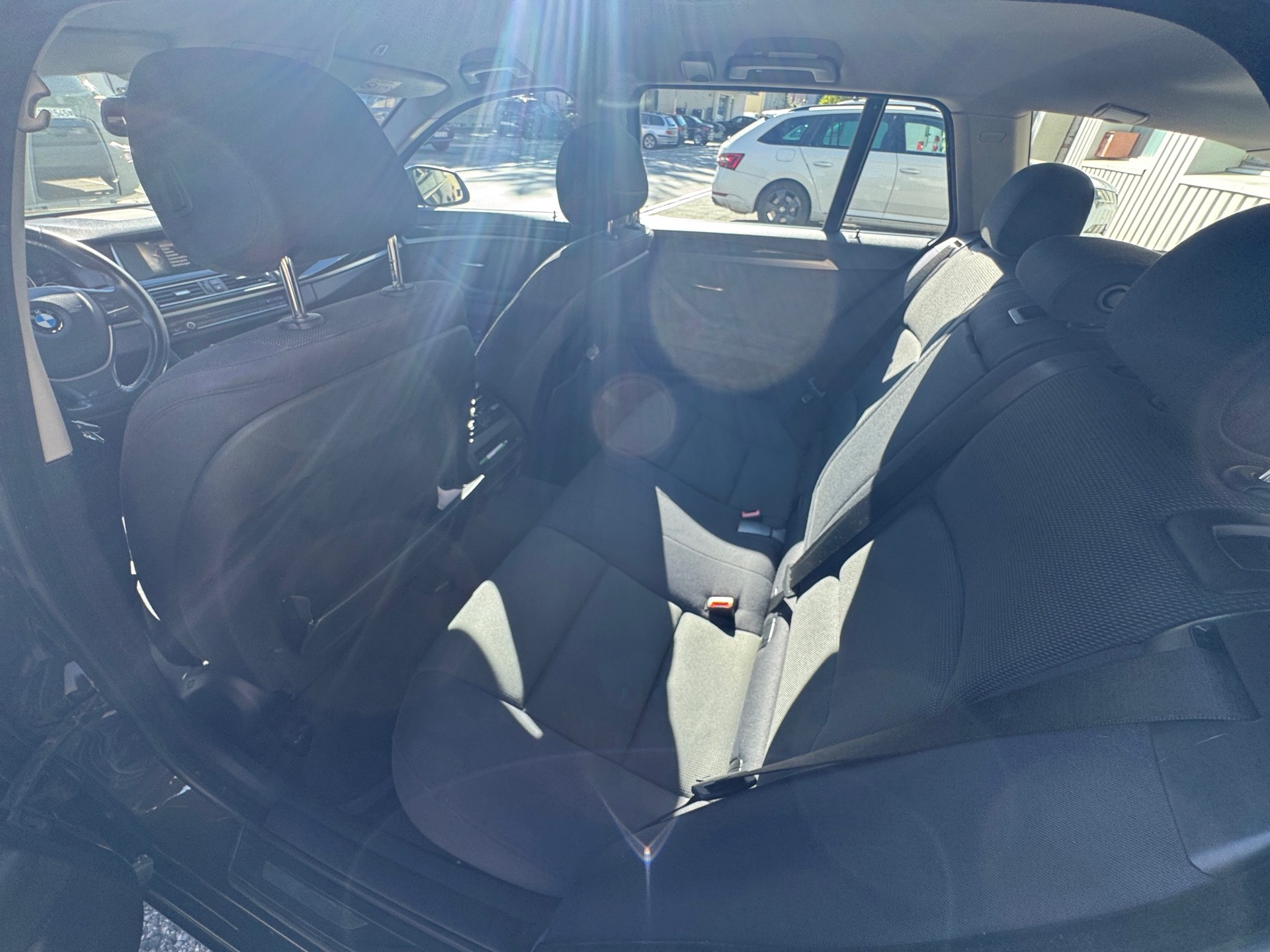 BMW 520d Touring xDrive Steptronic-image-14