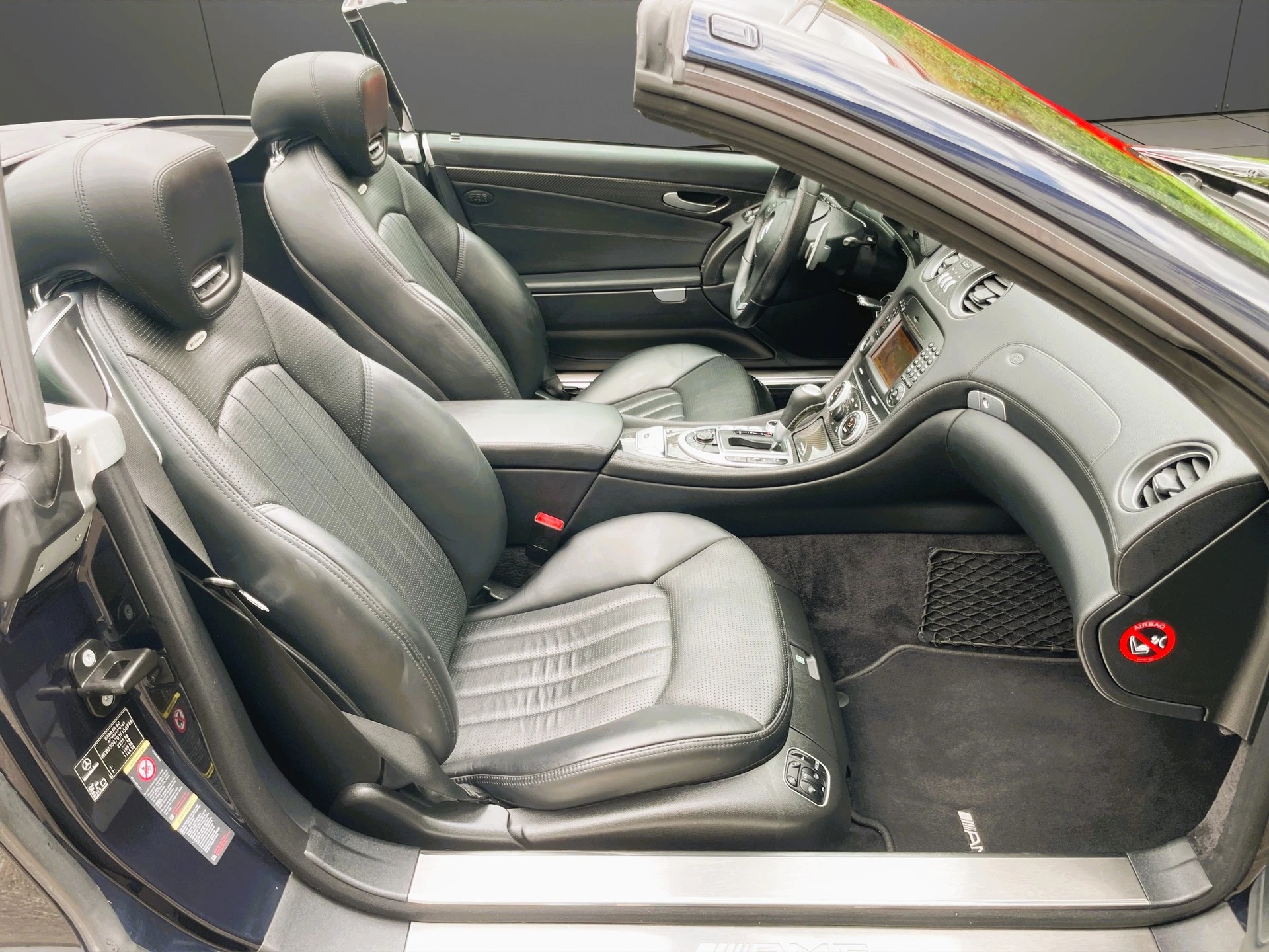 MERCEDES-BENZ SL 63 AMG Speedshift MCT-image-7
