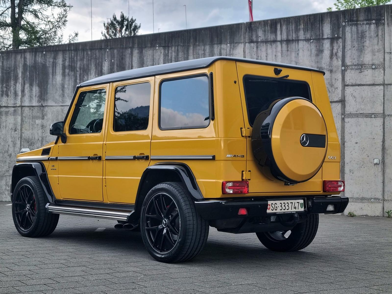 MERCEDES-BENZ G 63 AMG lang-image-2