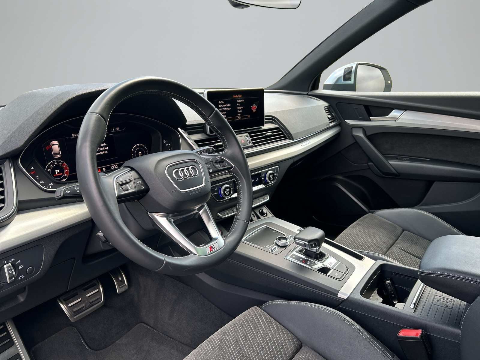 AUDI SQ5 3.0 TFSI quattro S-tronic-ohne OPF-Schiebedach-el.Sitzverstellung-Luftfahrwerk-AHK-Virtual Cokpit-Adaptiver Tempomat-image-5