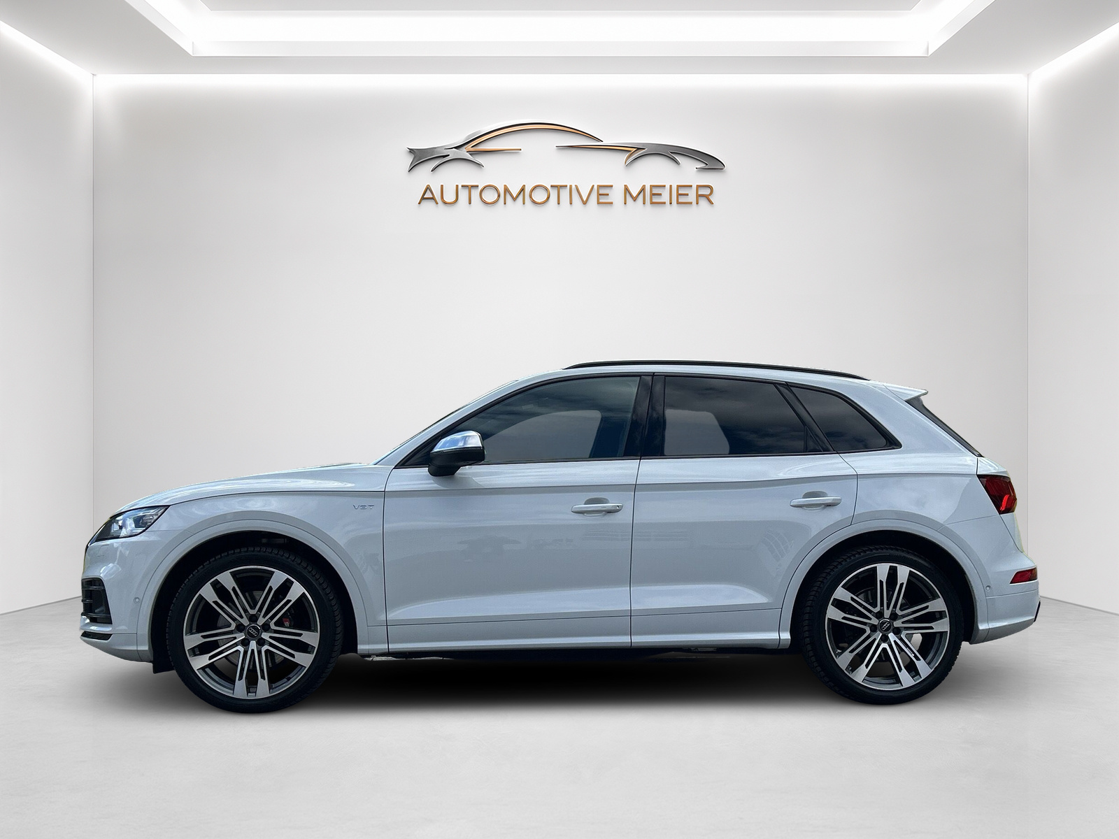 AUDI SQ5 3.0 TFSI quattro S-tronic-ohne OPF-Schiebedach-el.Sitzverstellung-Luftfahrwerk-AHK-Virtual Cokpit-Adaptiver Tempomat-image-1