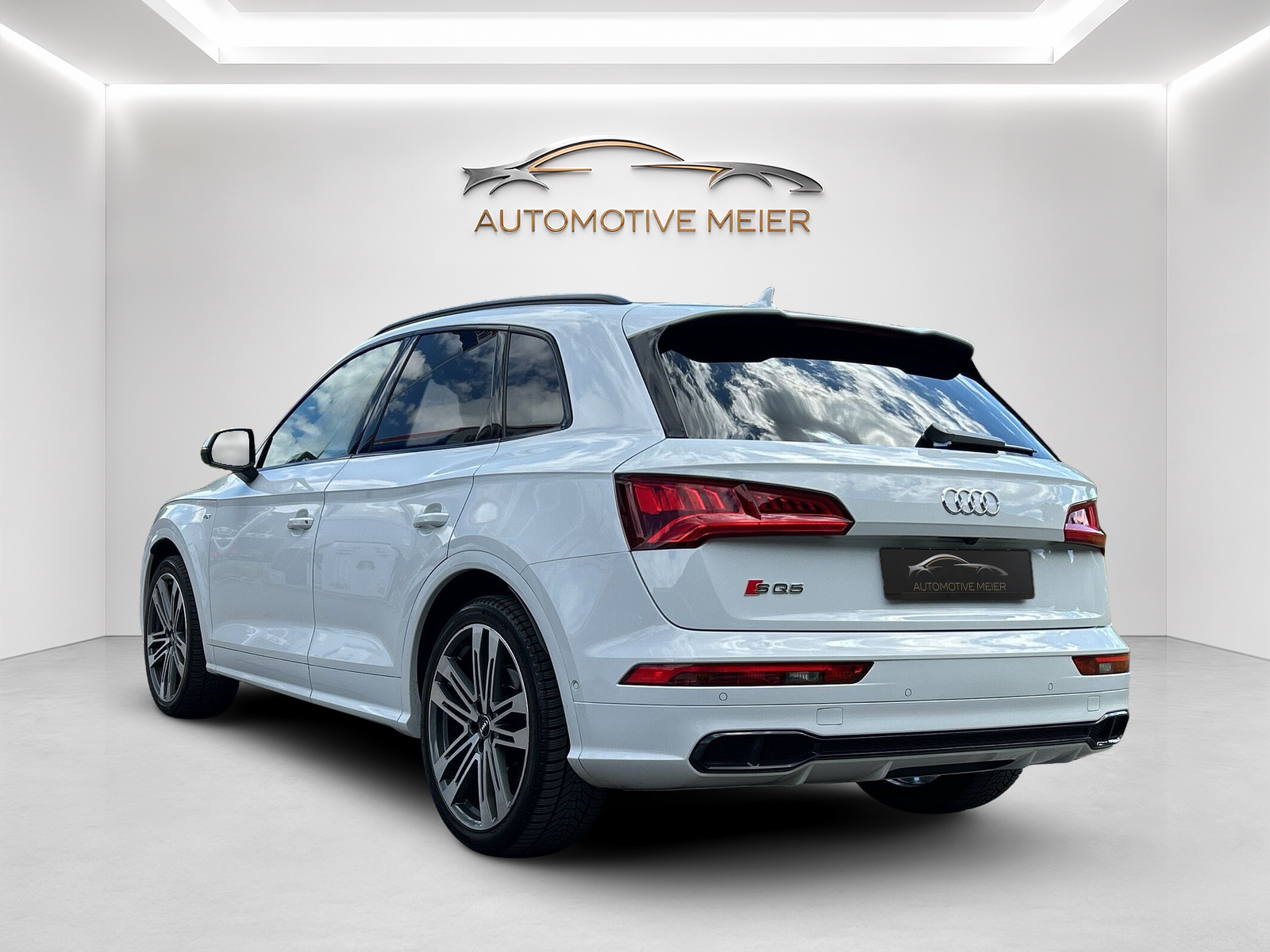 AUDI SQ5 3.0 TFSI quattro S-tronic-ohne OPF-Schiebedach-el.Sitzverstellung-Luftfahrwerk-AHK-Virtual Cokpit-Adaptiver Tempomat-image-2
