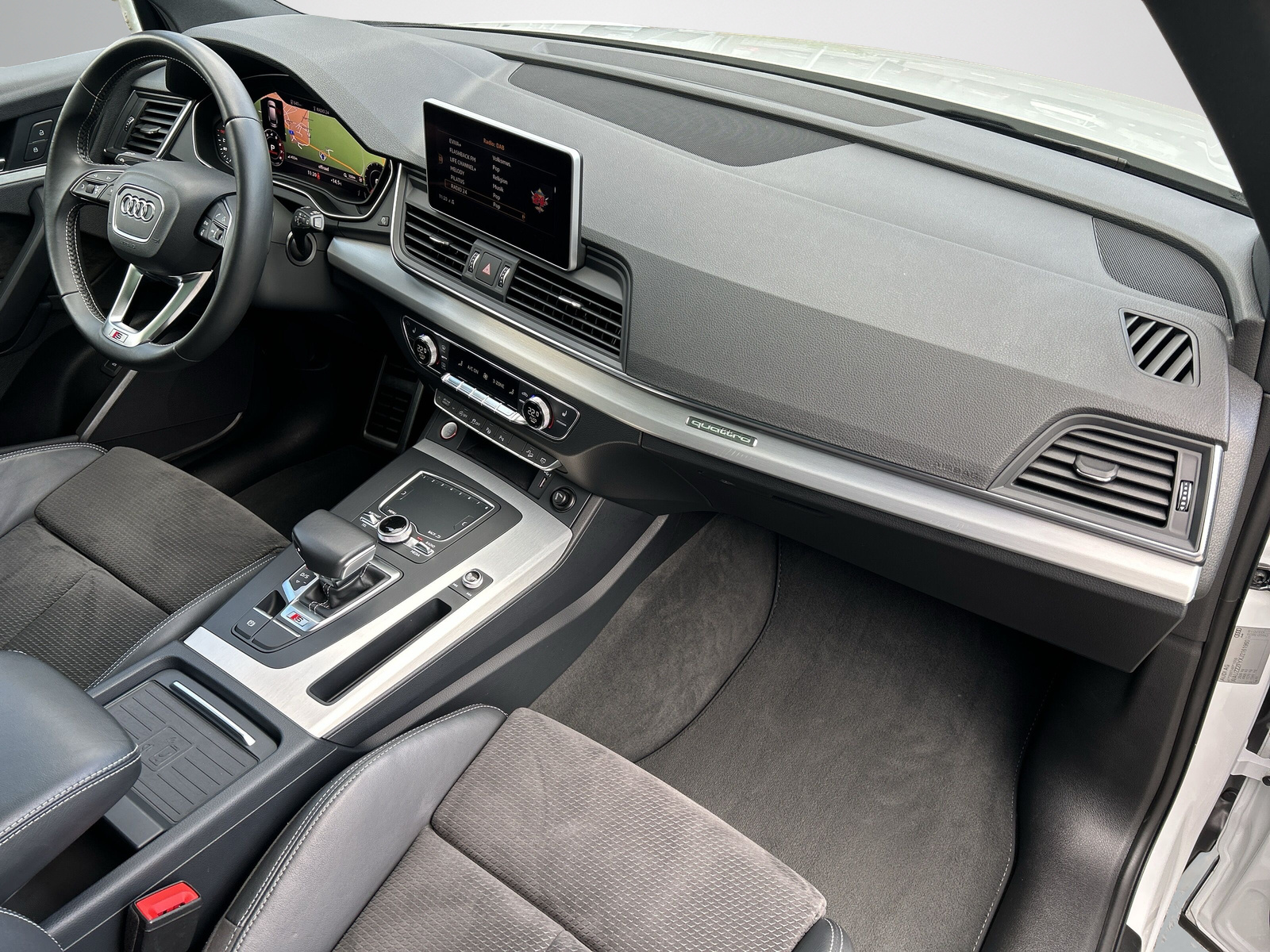 AUDI SQ5 3.0 TFSI quattro S-tronic-ohne OPF-Schiebedach-el.Sitzverstellung-Luftfahrwerk-AHK-Virtual Cokpit-Adaptiver Tempomat-image-7