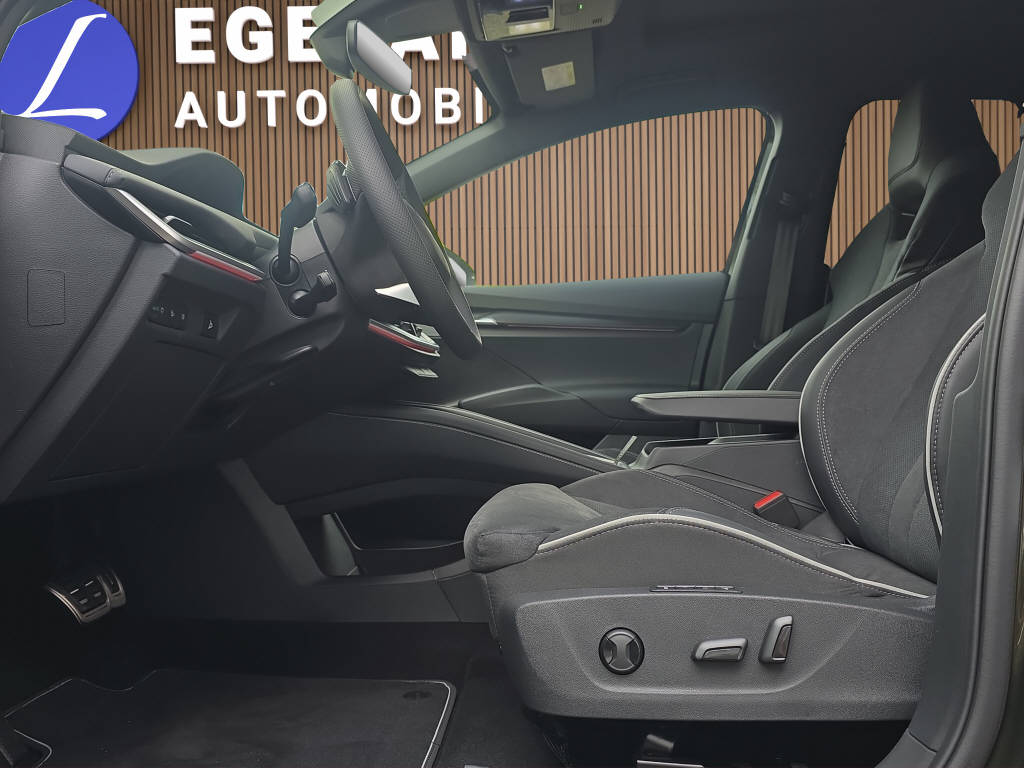 SKODA Enyaq IV 85x SportLine 4x4 MAXX-image-11