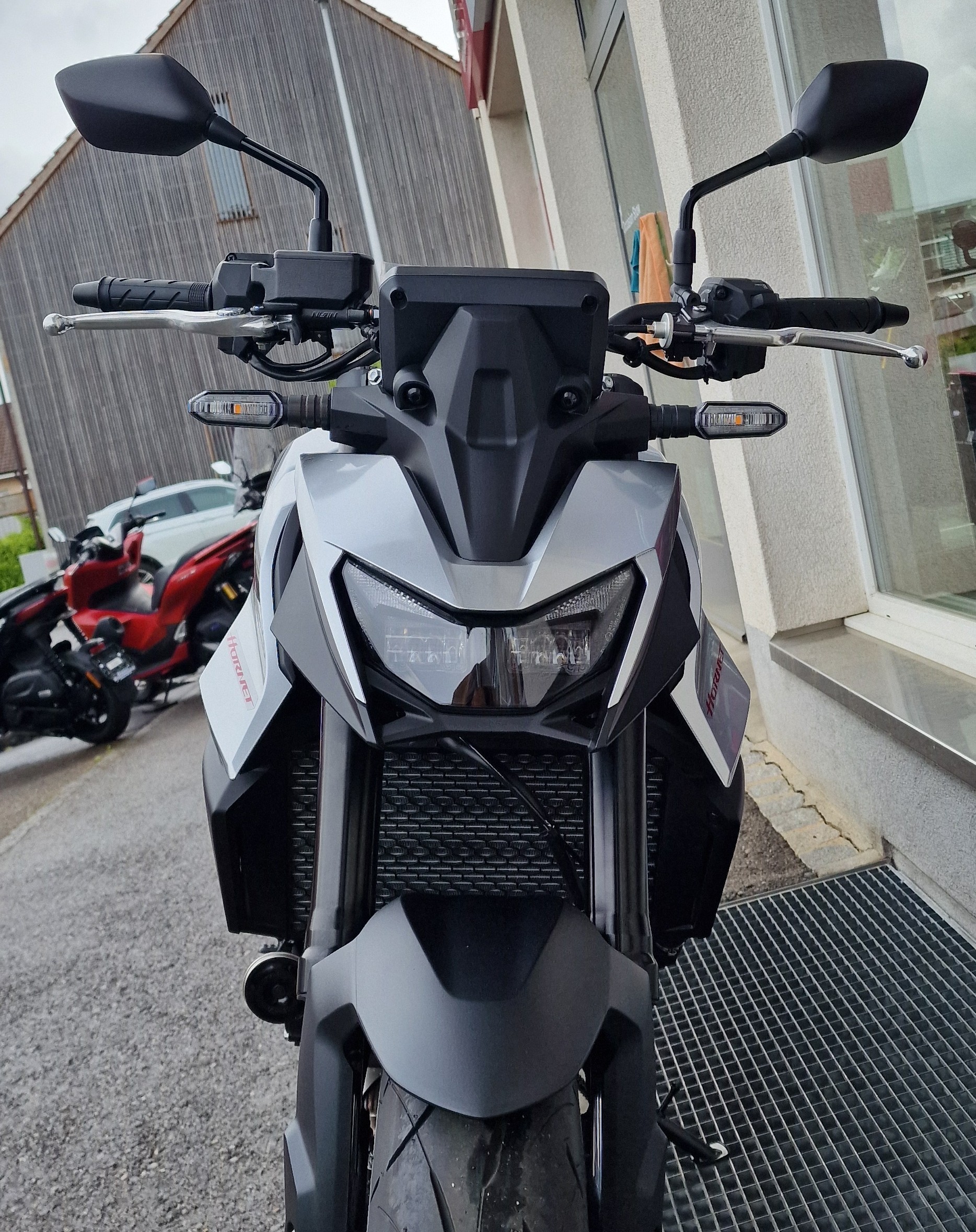 HONDA CB 750 Hornet - manuell-showroom-element-2