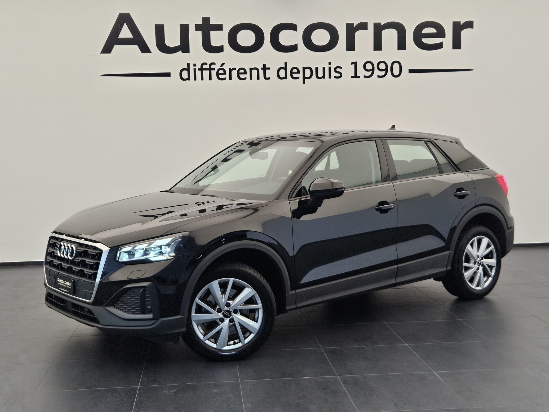 AUDI Q2 40 TFSI Attraction quattro S-tronic-image-0