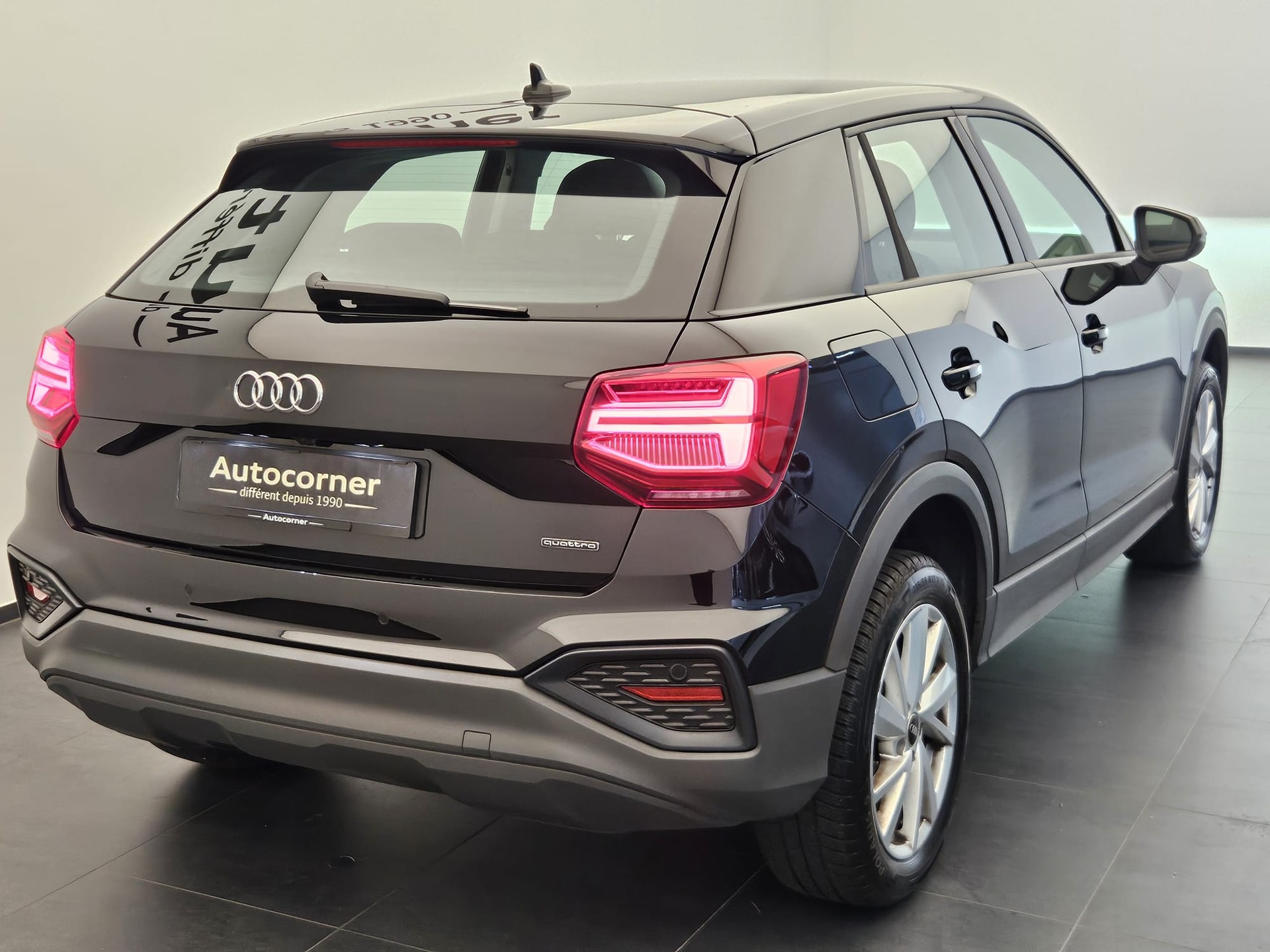 AUDI Q2 40 TFSI Attraction quattro S-tronic-image-6