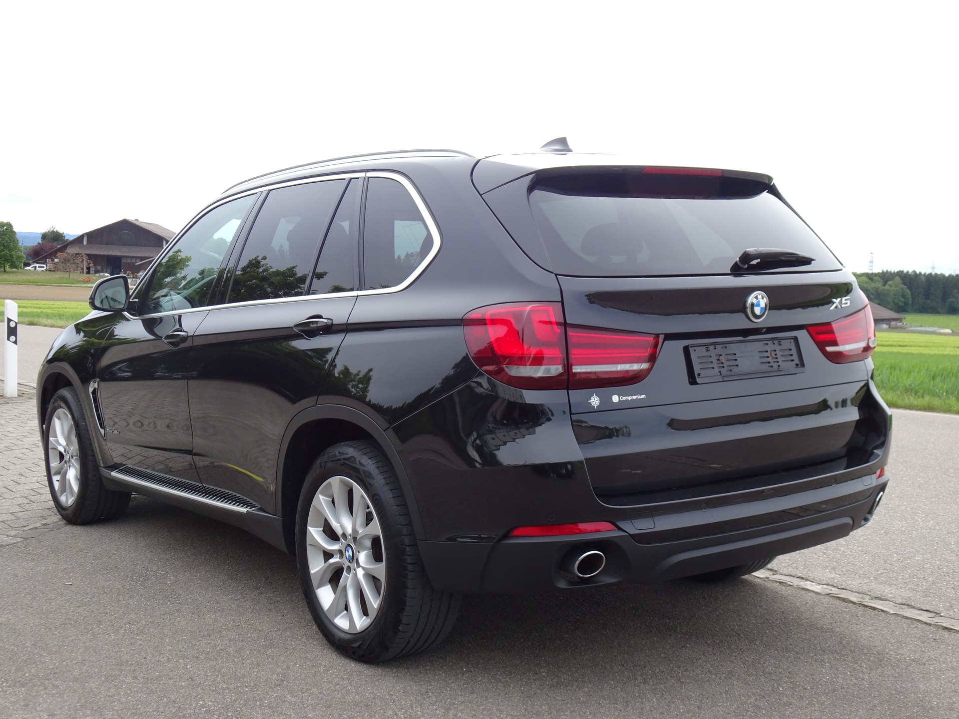BMW X5 xDrive 30d Steptronic-image-2