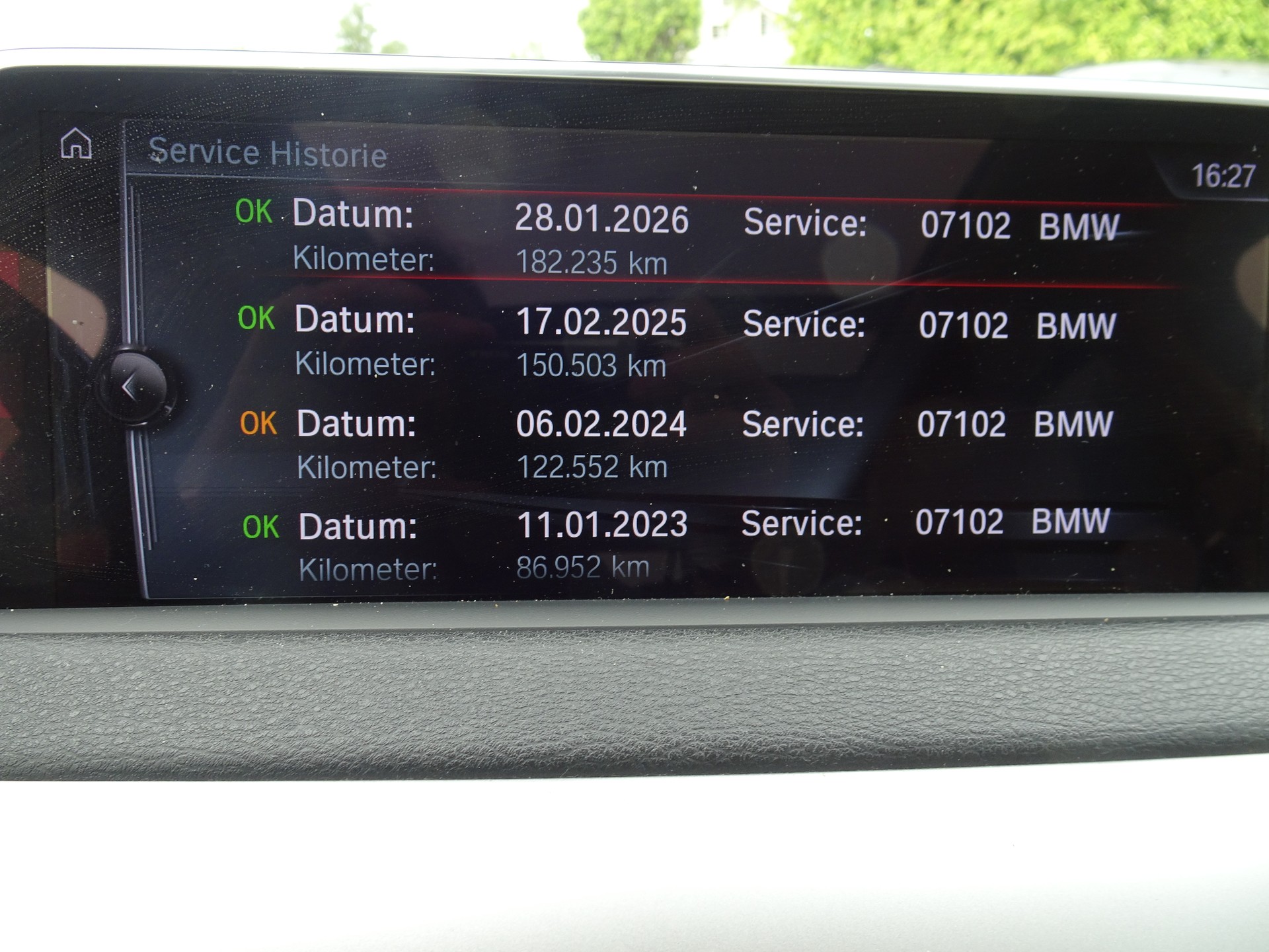 BMW X5 xDrive 30d Steptronic-image-13