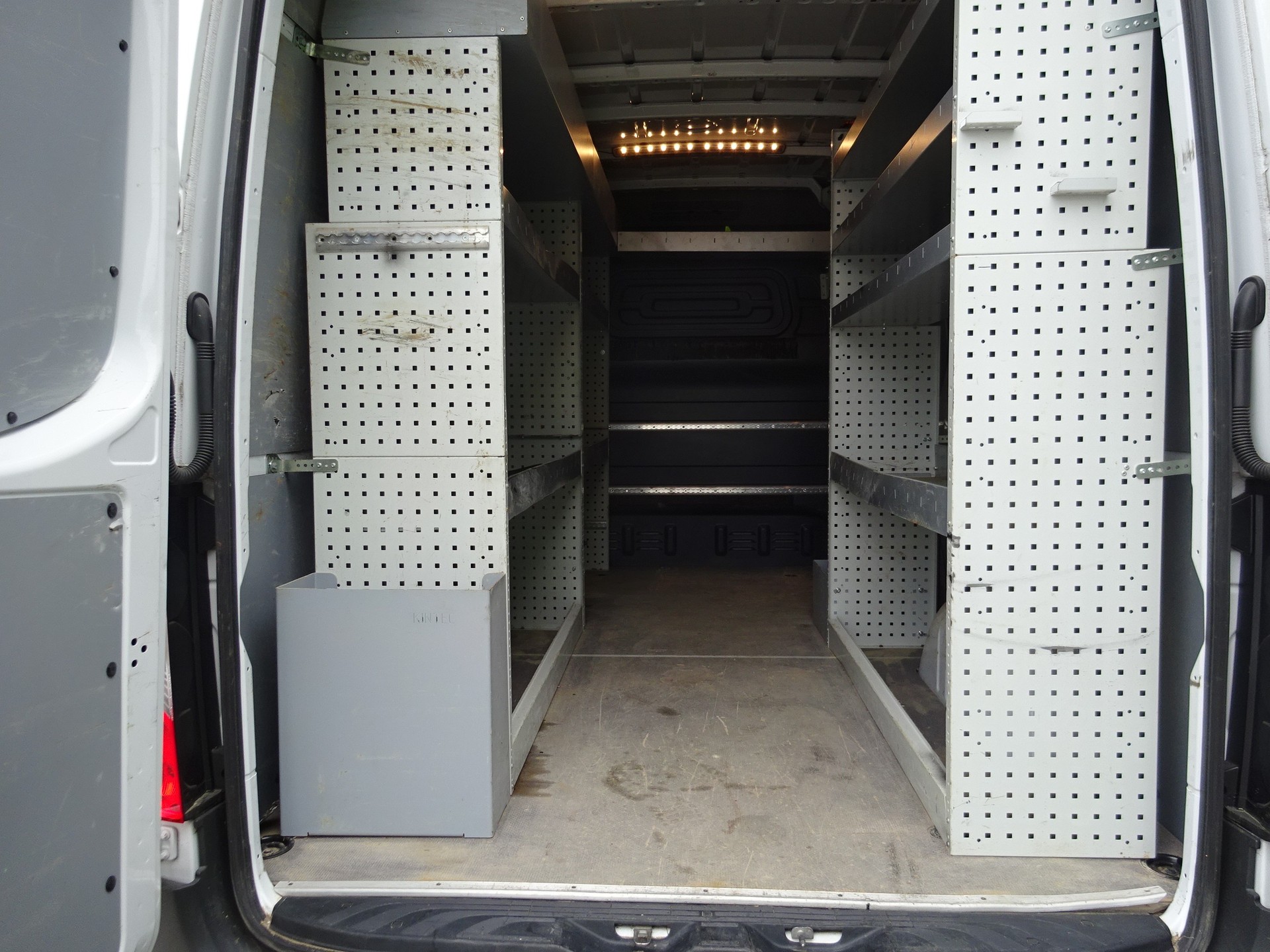 MERCEDES-BENZ Sprinter 317 CDI 3665 mm (Wagen 3)-image-6