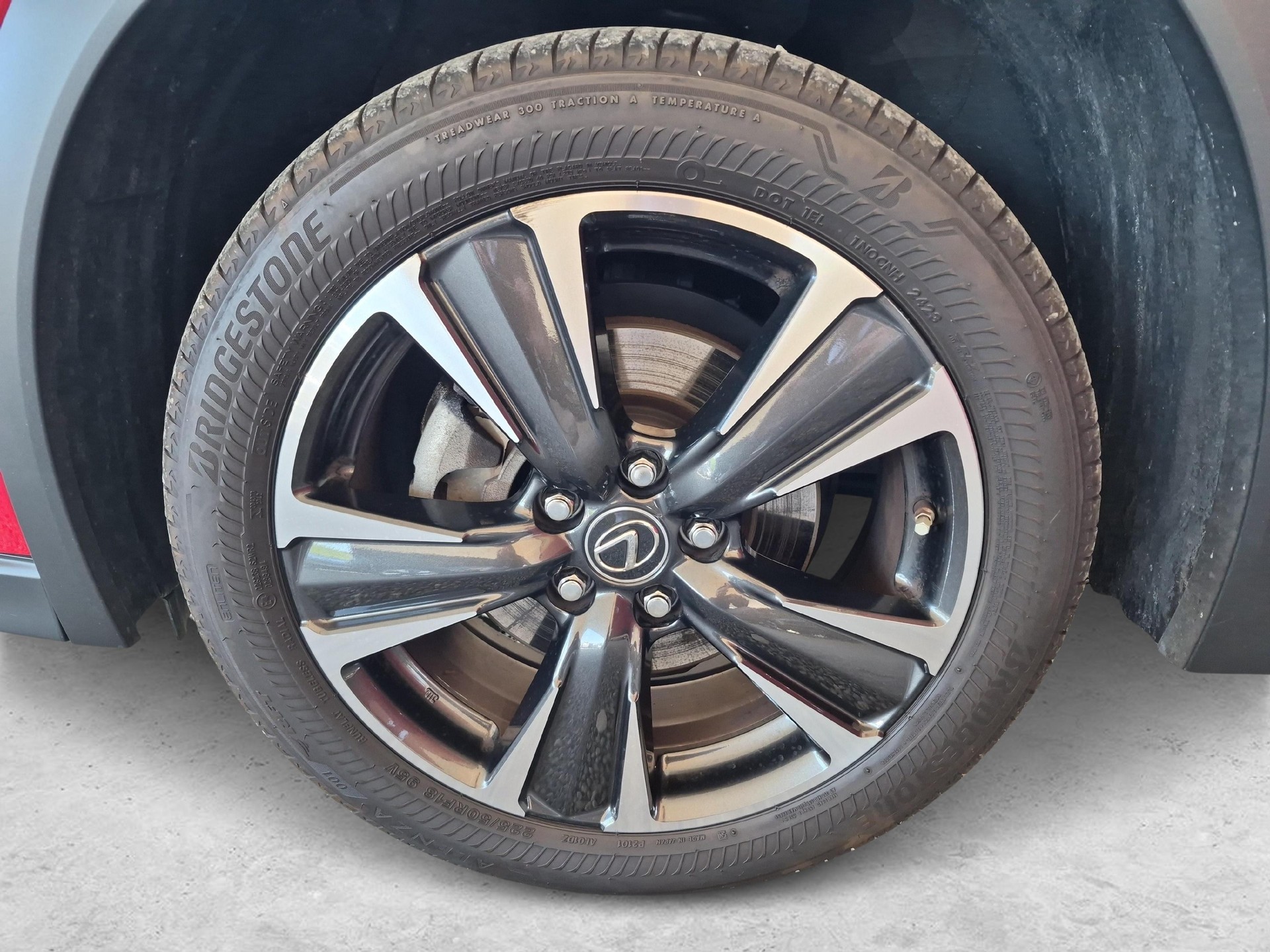 LEXUS UX 250h Comfort / Jetzt mit attraktivem 1.9% Leasing!-image-24