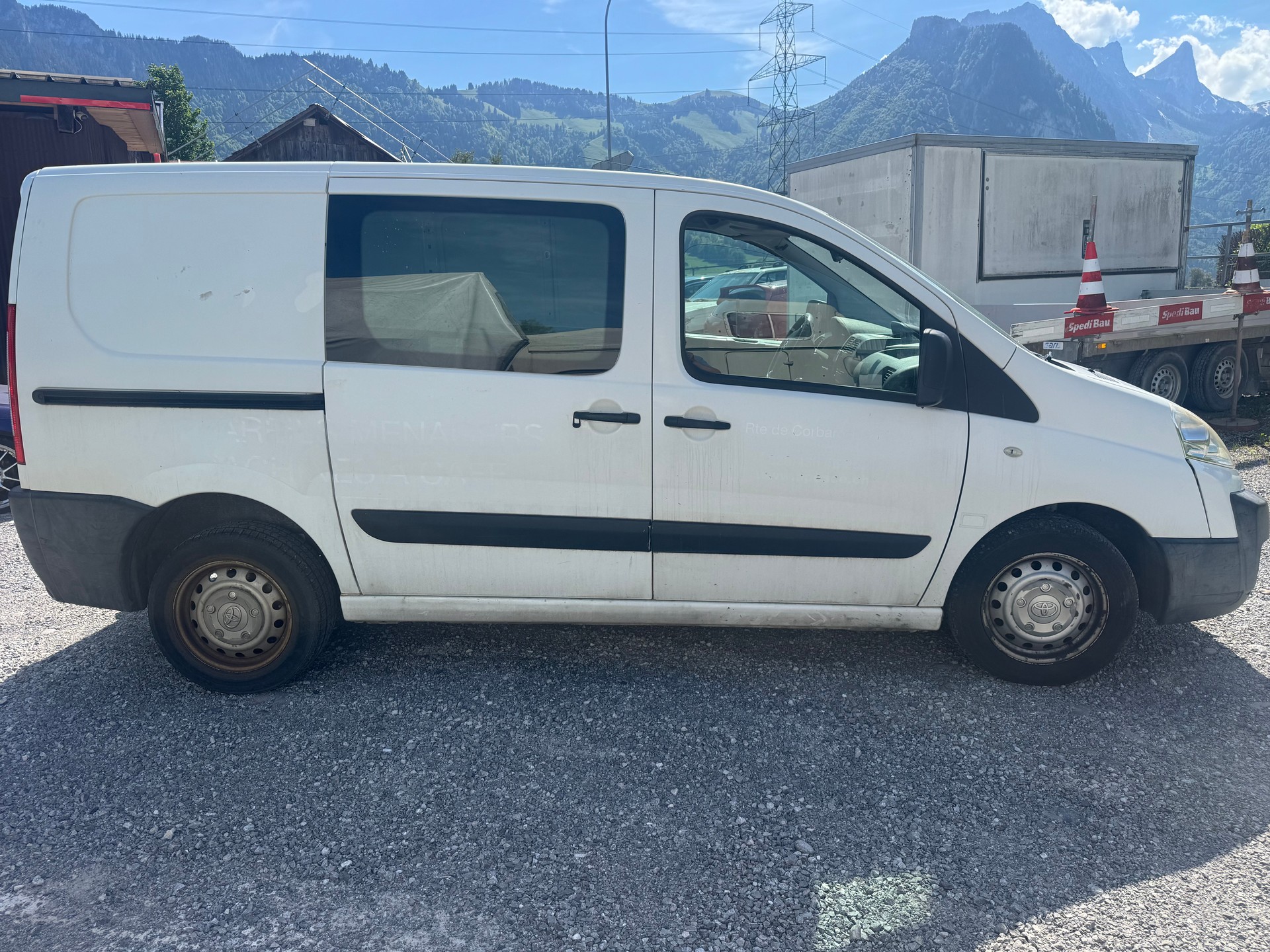 TOYOTA PROACE-image-5