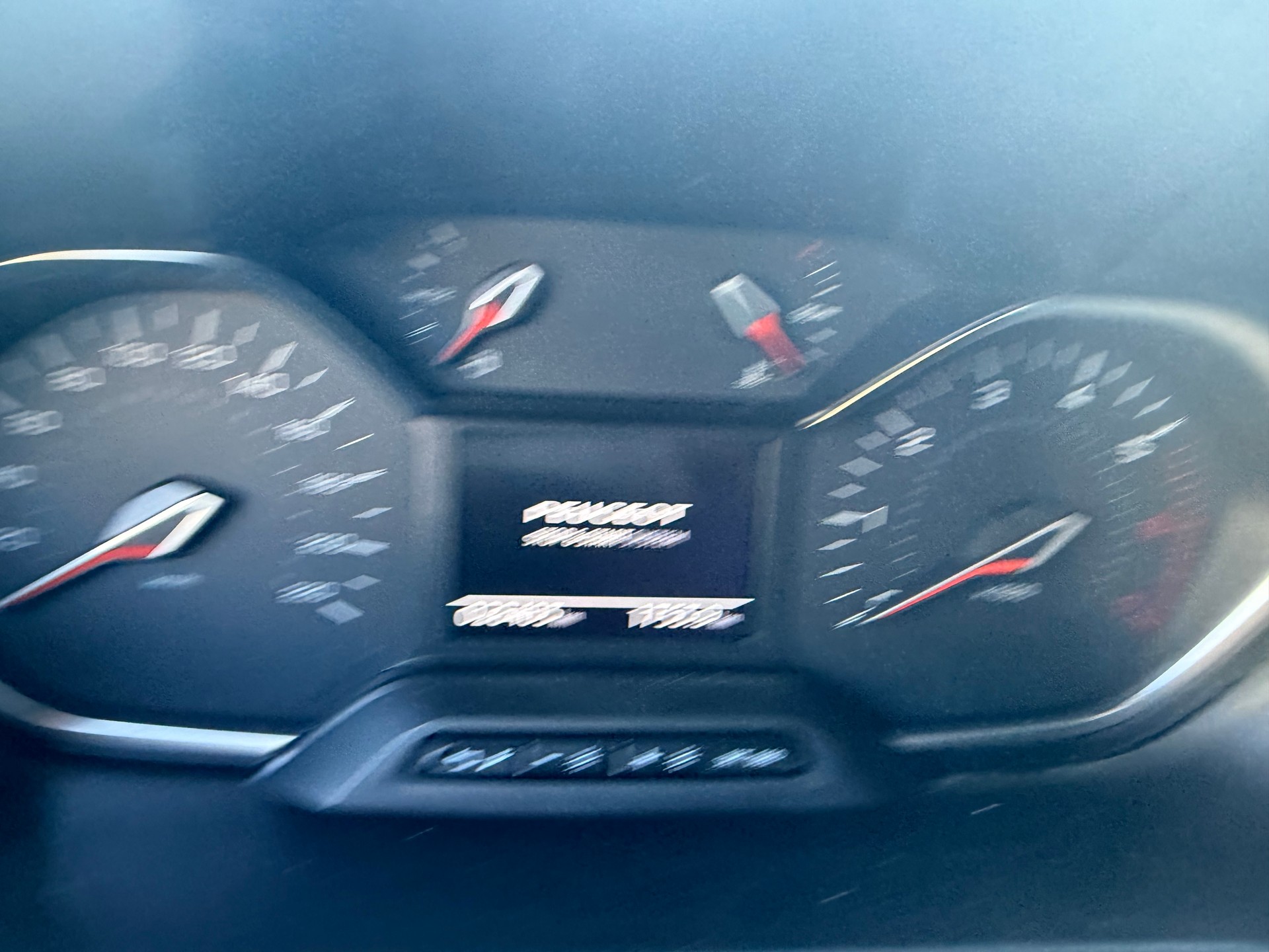 PEUGEOT Rifter 1.2 PureTech Active-image-6