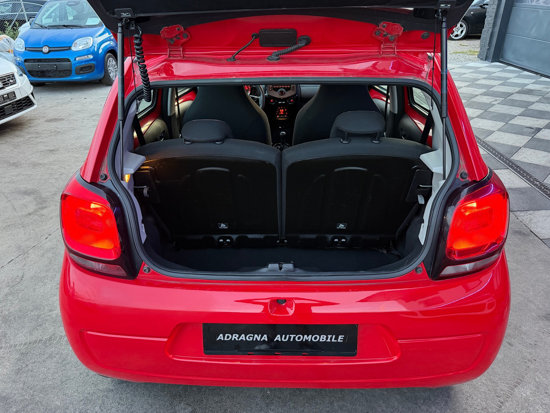 CITROEN C1 1.0 VTi Shine Stop&Start-image-16