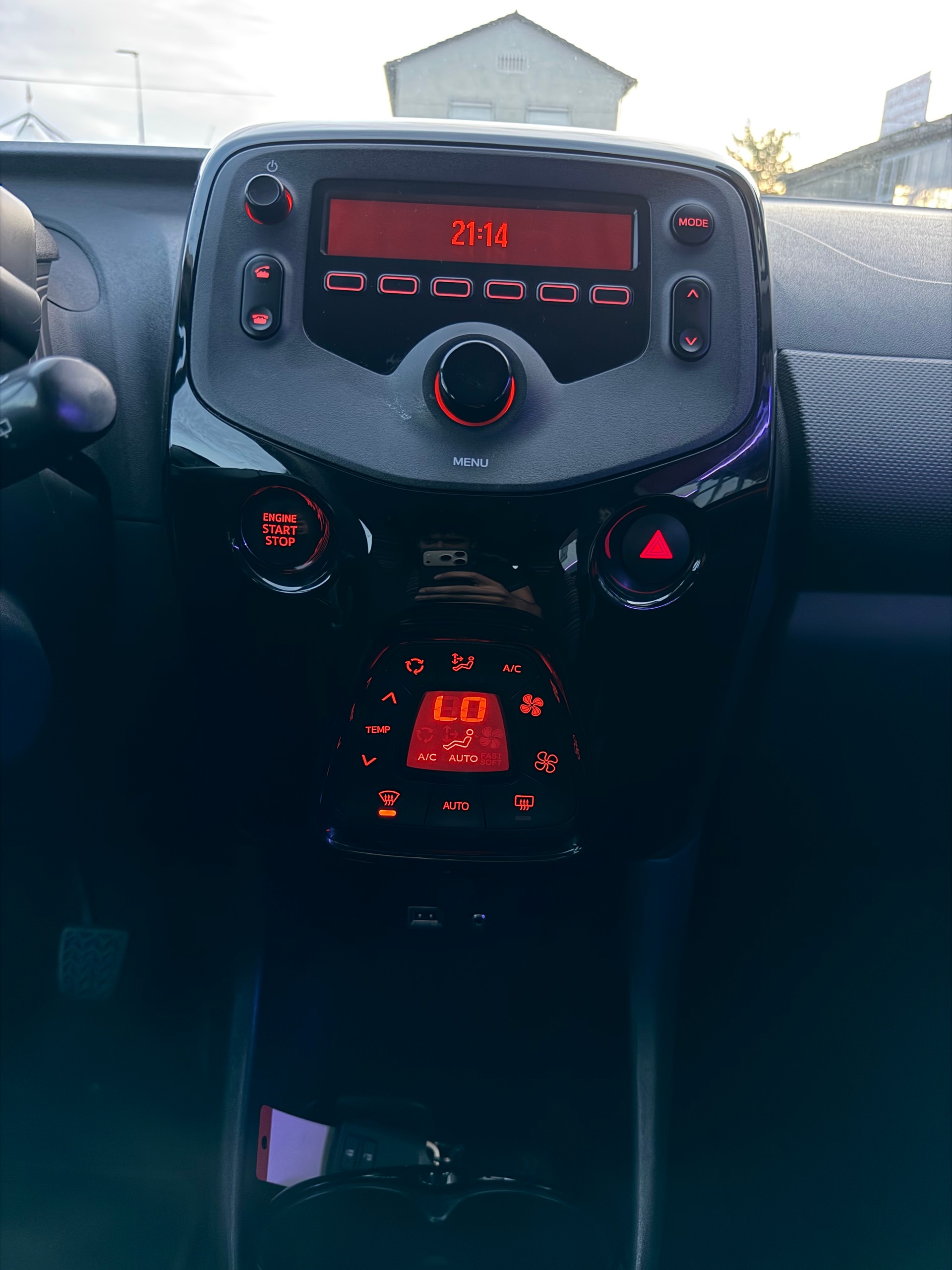 CITROEN C1 1.0 VTi Shine Stop&Start-image-13