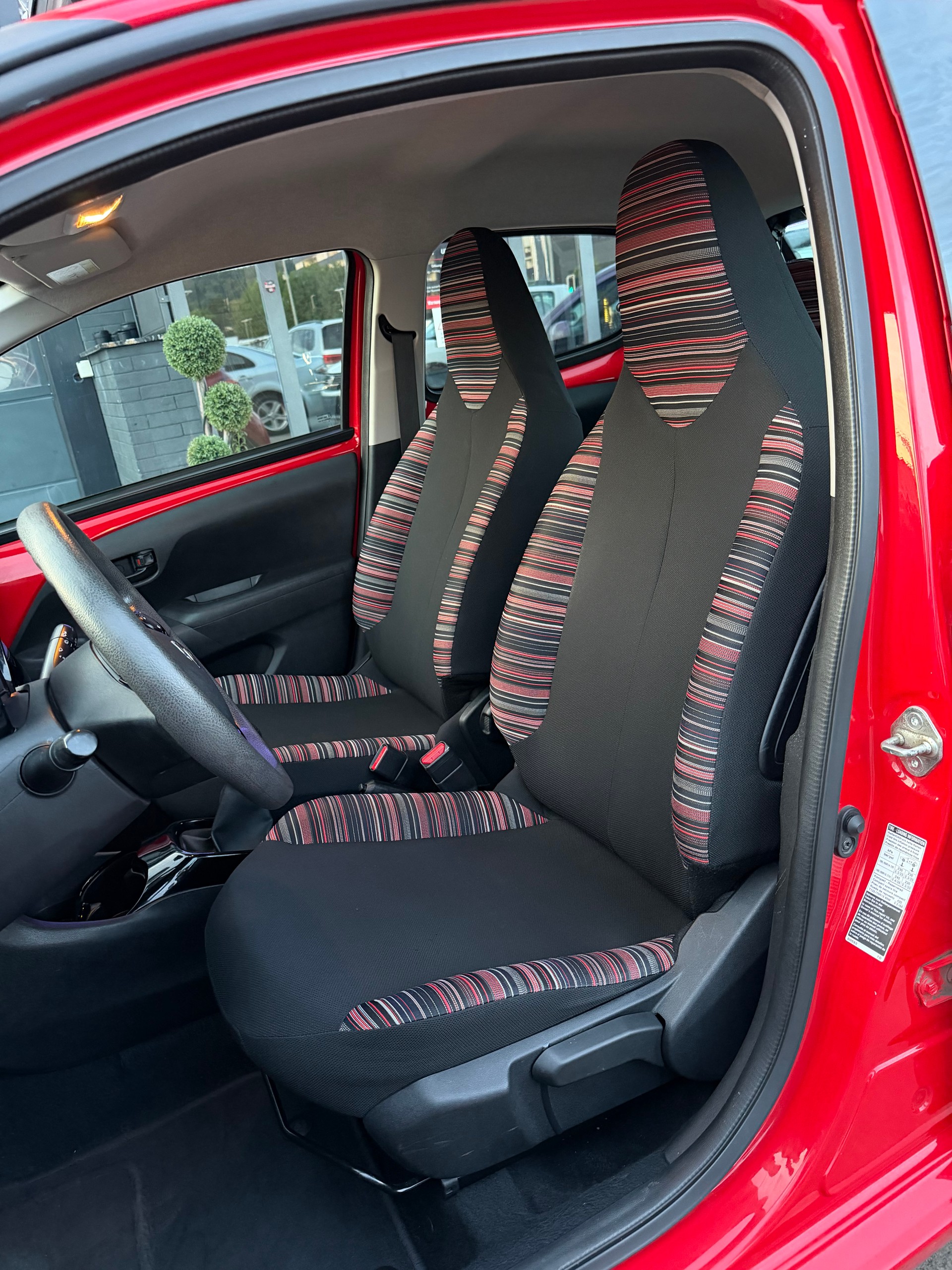 CITROEN C1 1.0 VTi Shine Stop&Start-image-9