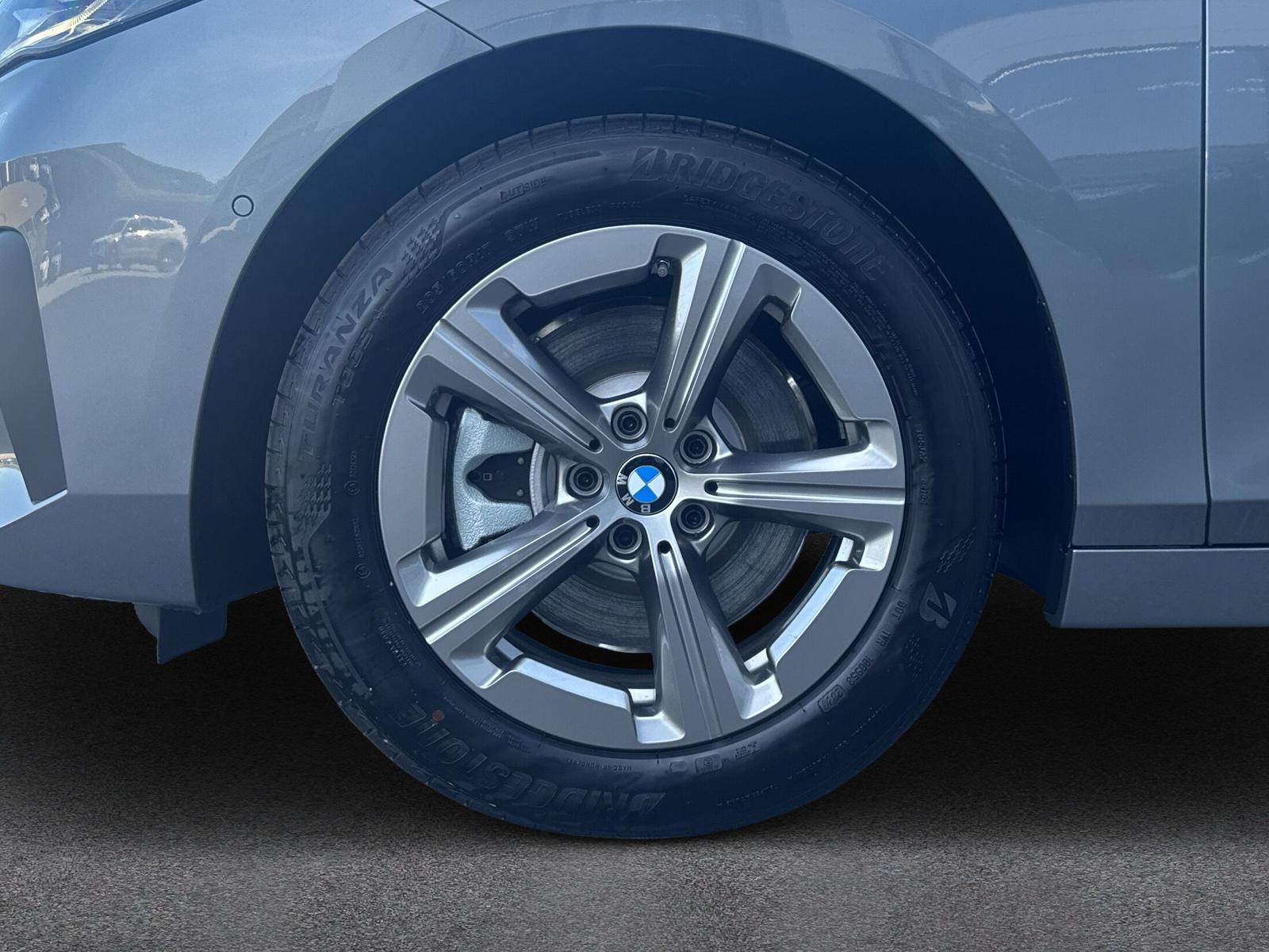 BMW 223i Active Tourer U06 (CH) đ-image-8