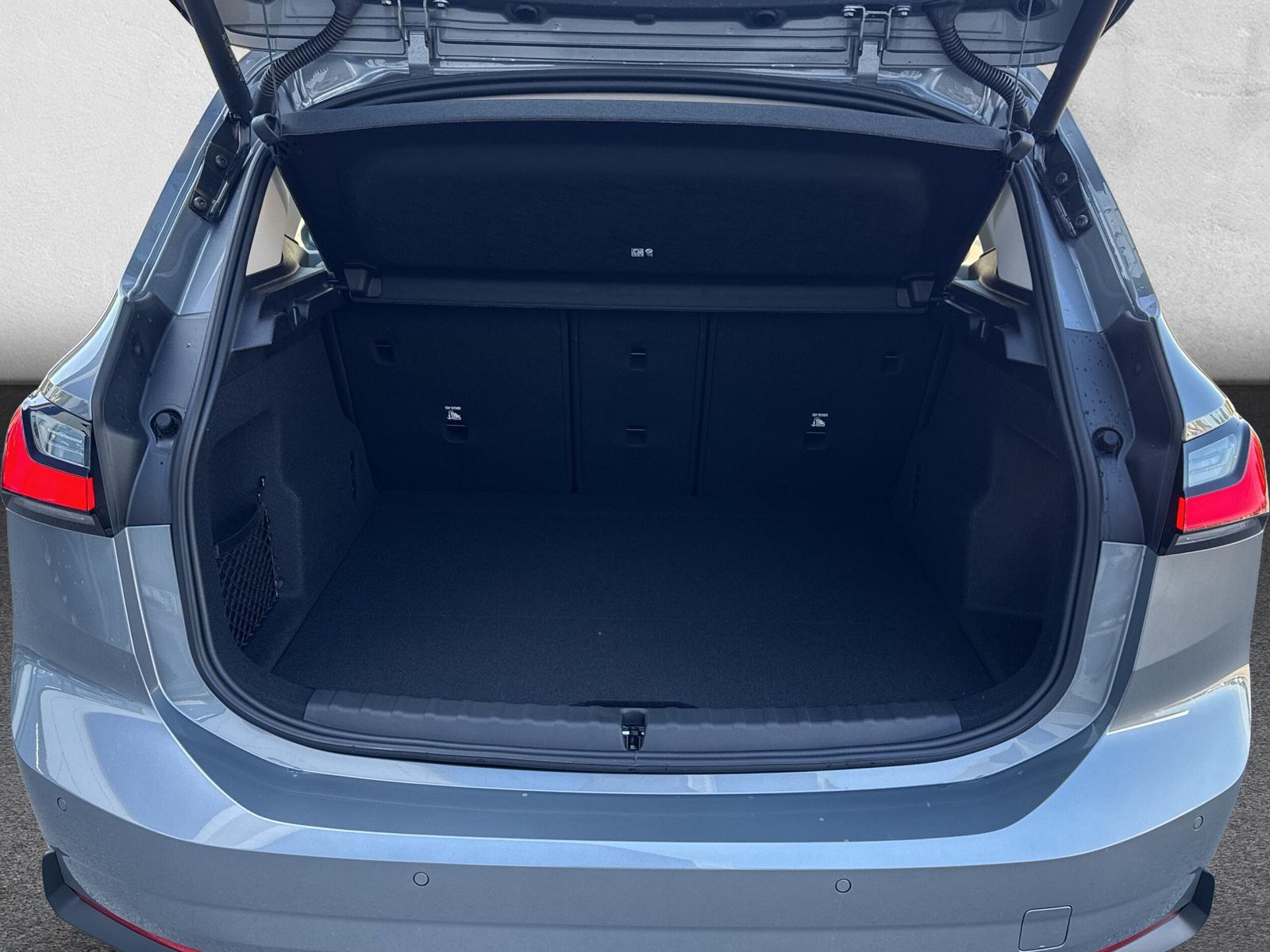BMW 223i Active Tourer U06 (CH) đ-image-9