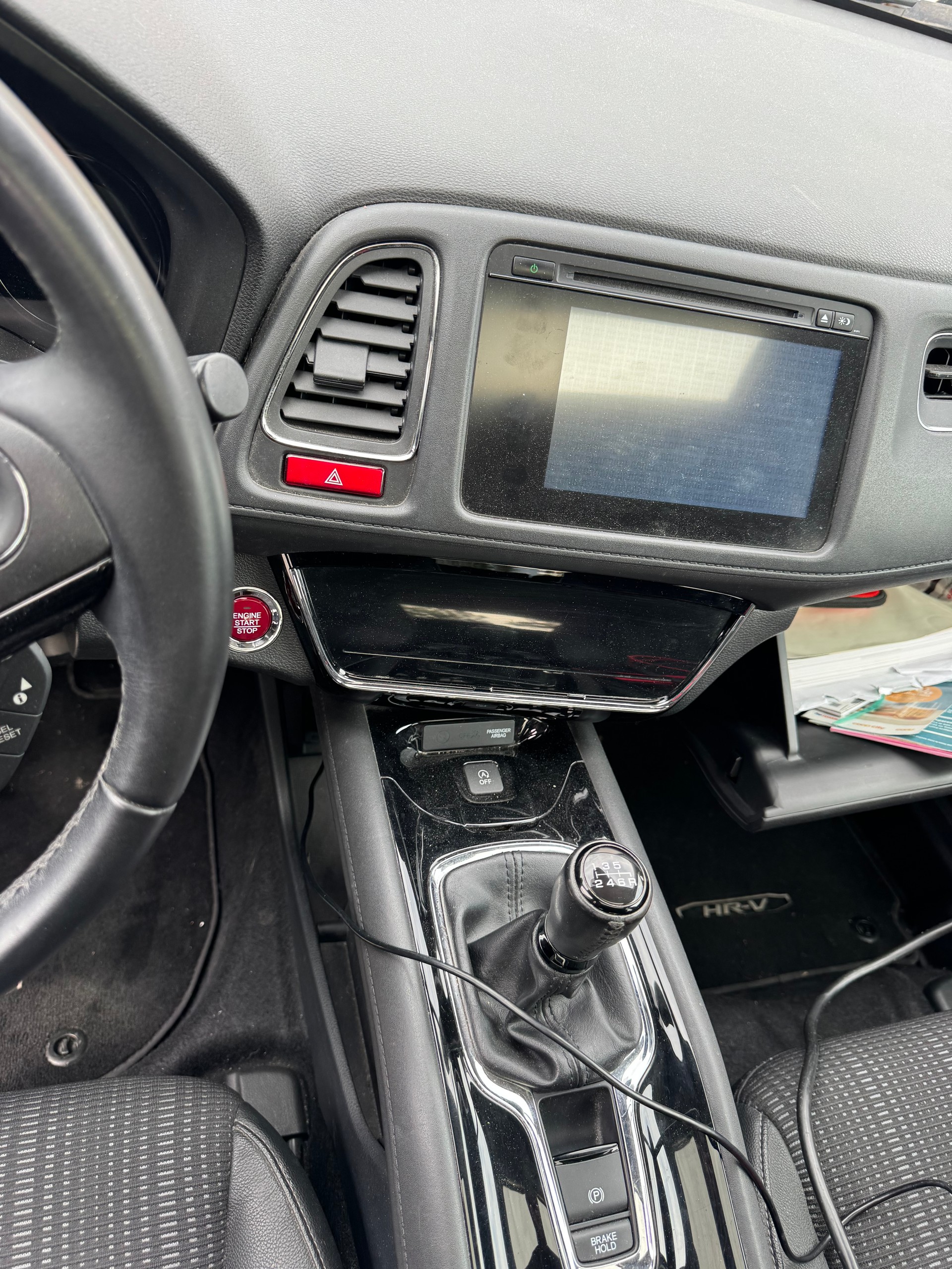 HONDA HR-V 1.5i-VTEC Elegance-image-9