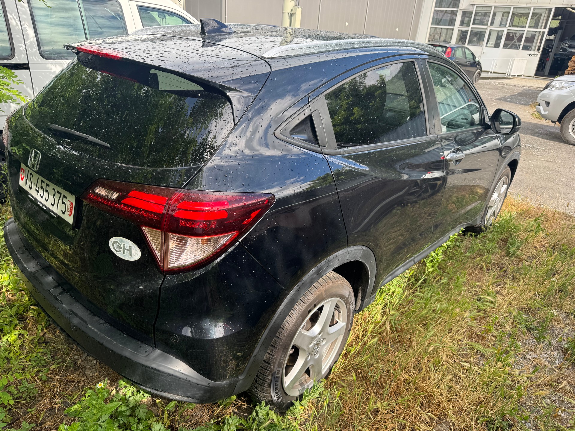 HONDA HR-V 1.5i-VTEC Elegance-image-4