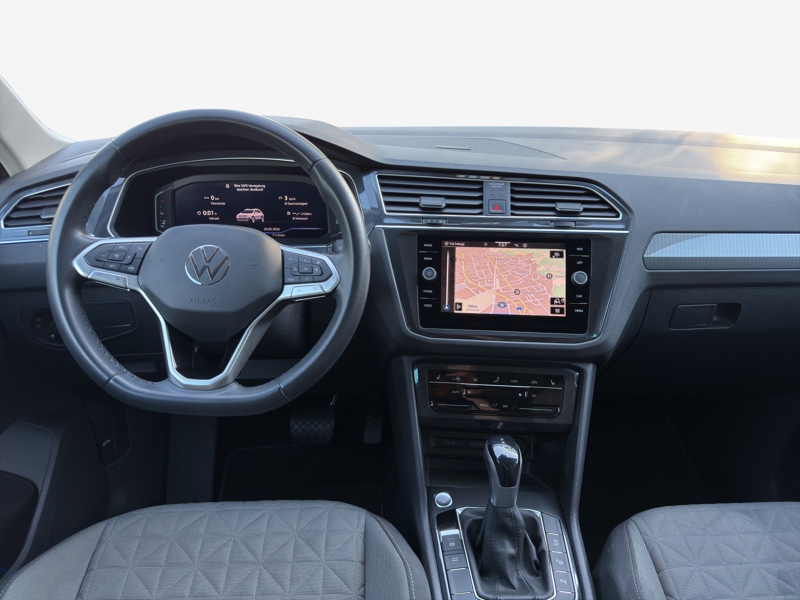 VW Tiguan 1.5TSI Evo Life DSG-image-8