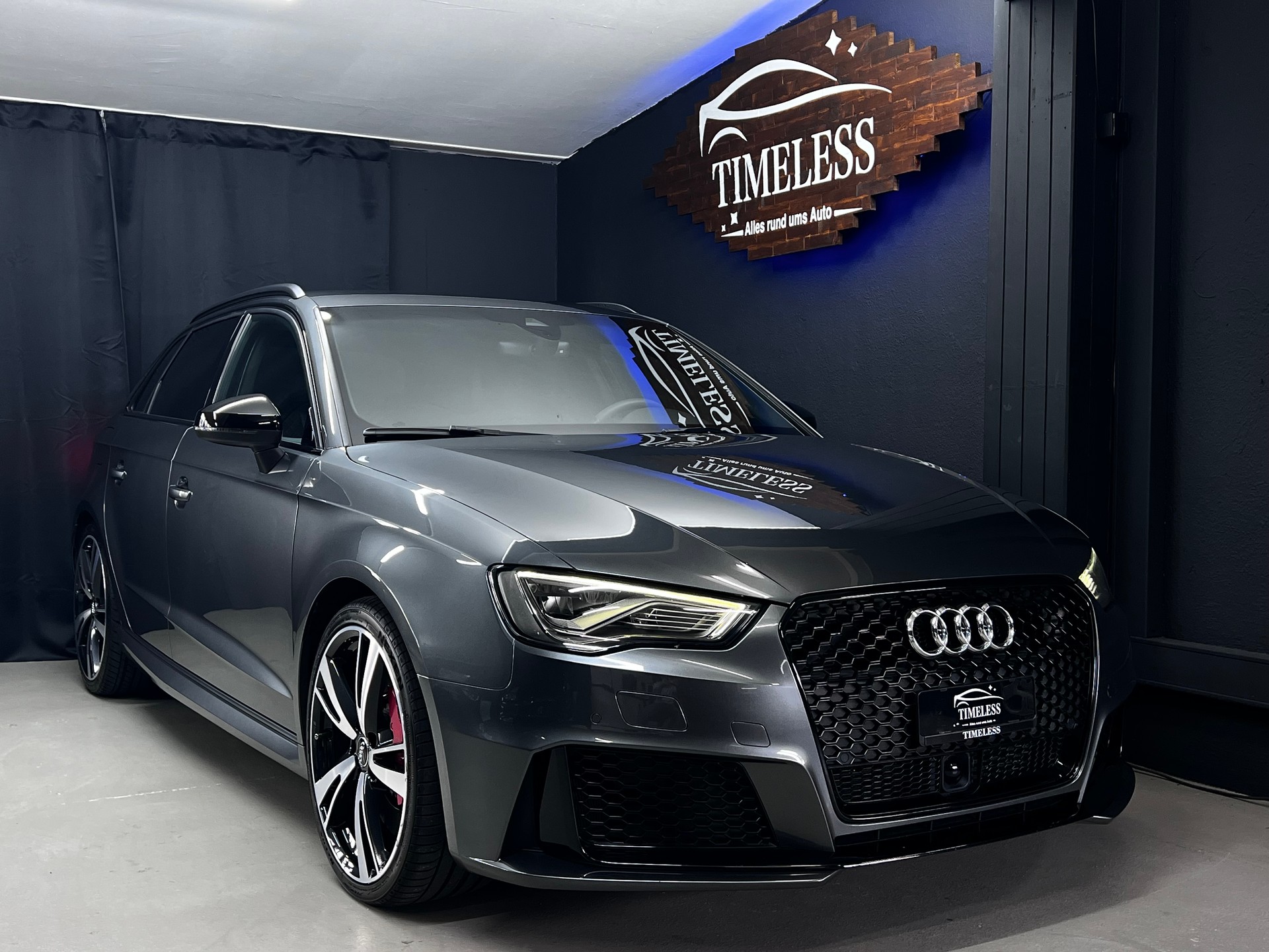 AUDI RS3 2.5 TSI quattro S-tronic-image-1