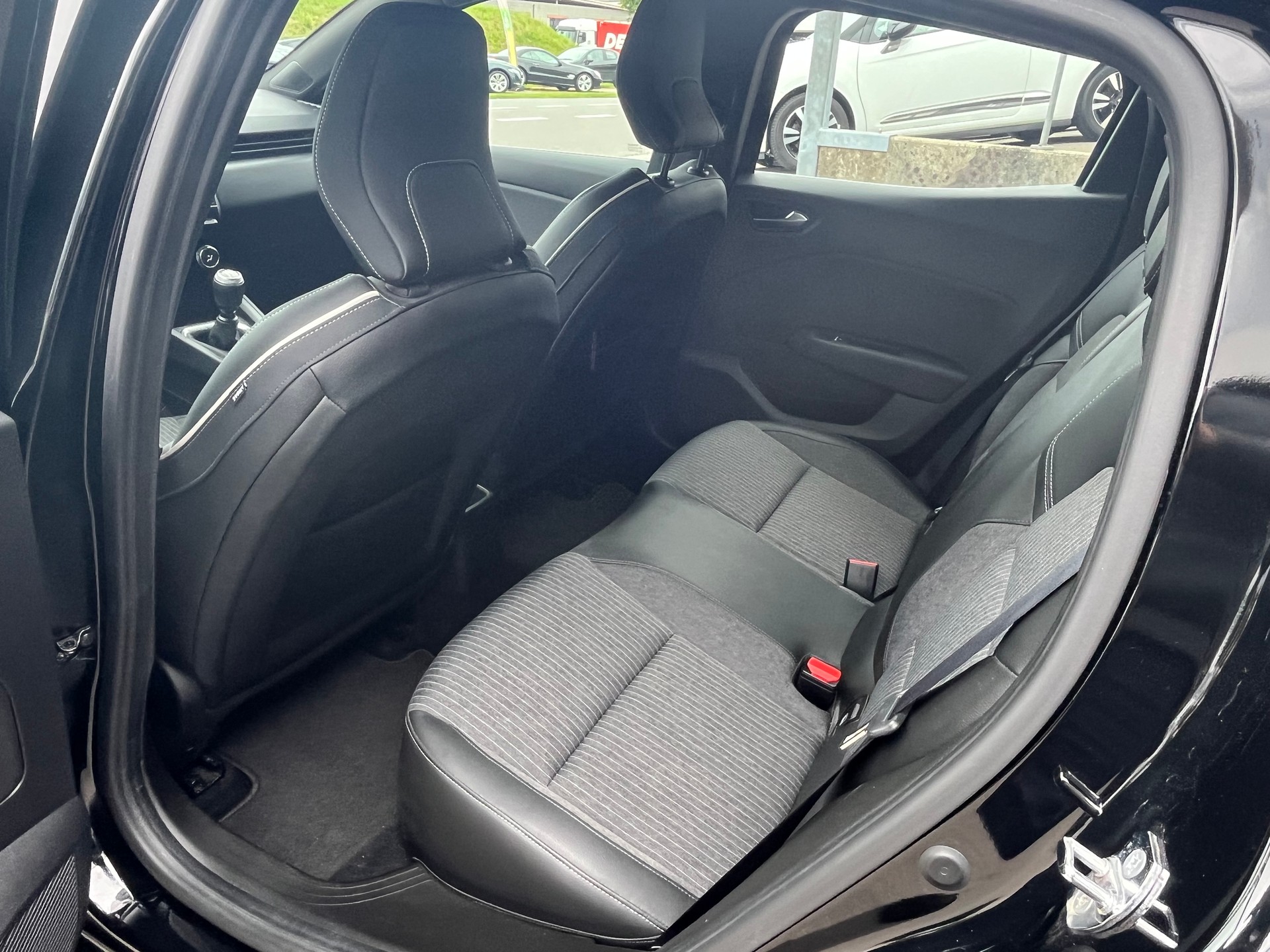 RENAULT Clio 1.0 Intens+++FRISCH AB MFK+++-image-7